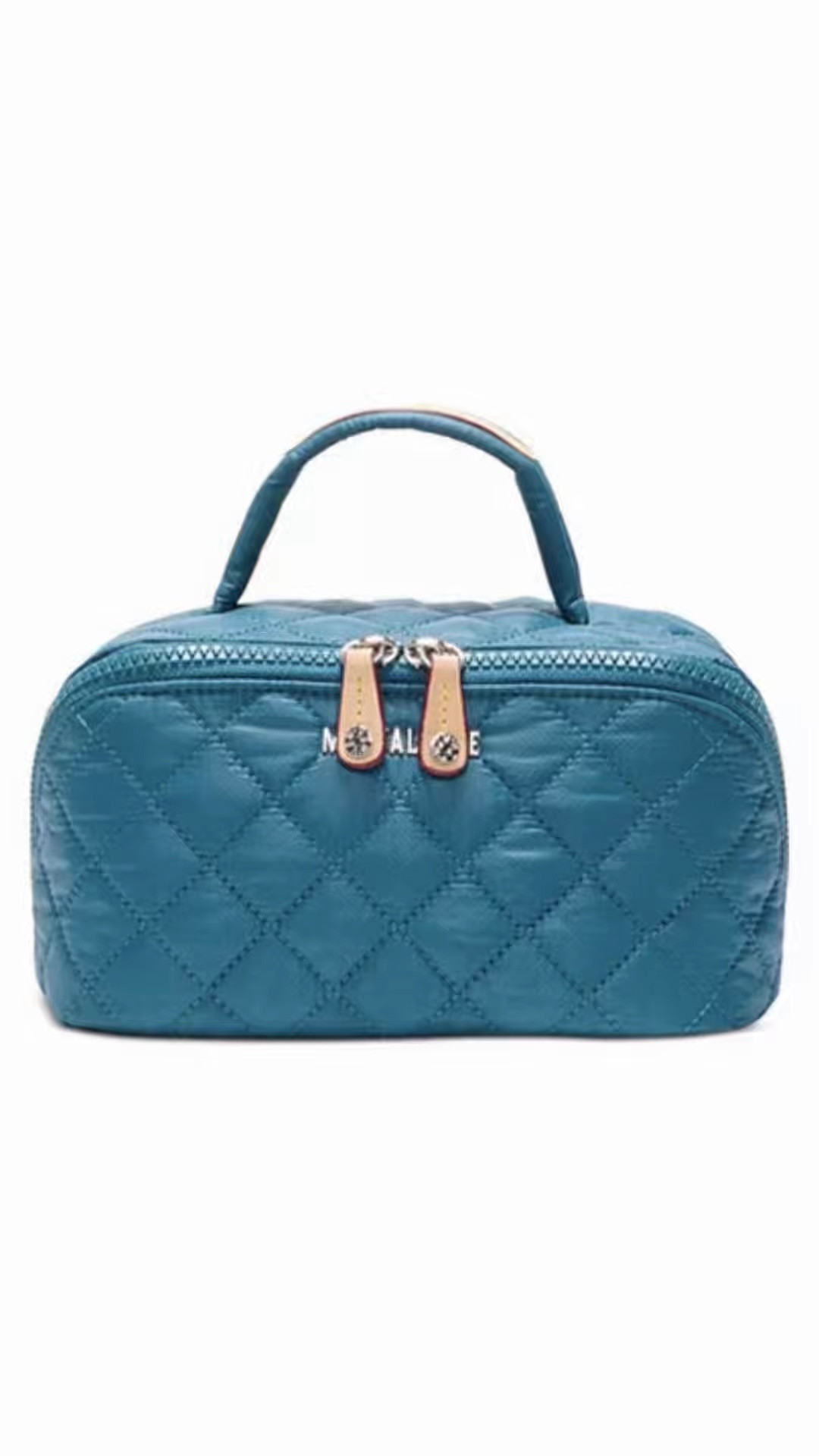 
Accordion Cosmetic Bag
$20 GC at time of posting 

* Top handle, 2" drop 
* Dimensions: 7.5"W x 4.3"D x 4.3"H 
* Seven interior pockets
🔗https://bit.ly/RBHOUSEWIFE

Too soon to buy? Love ‘❤️’ this post in my shop to get a price drop notification. 

RealBoringHousewife on the LTK app

#LTKMothersDay #LTKBeauty #LTKTravel