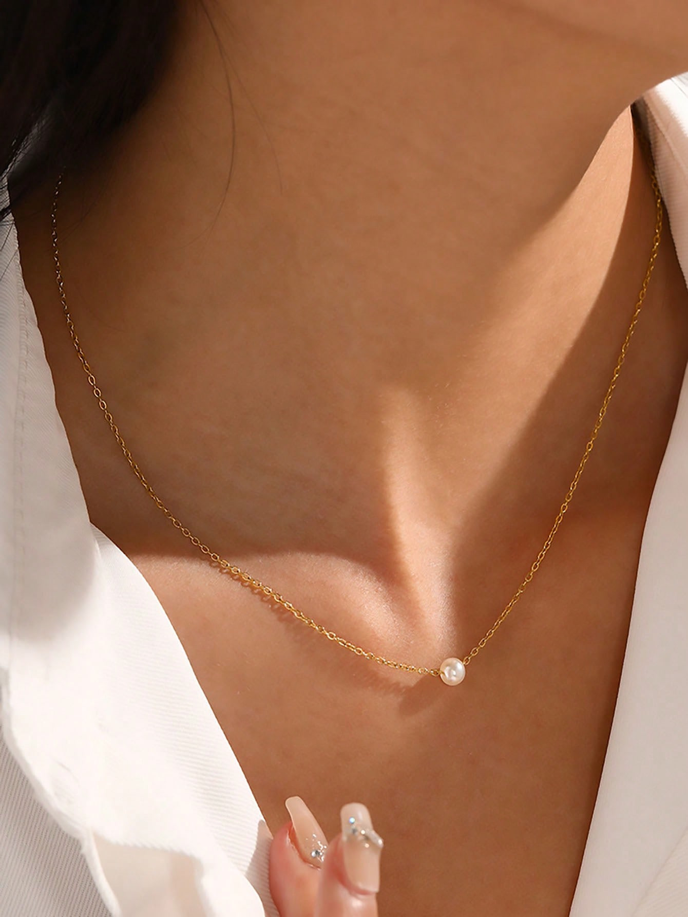 1pc Minimalist Stainless Steel Gold Faux Pearl Pendant Necklace, Suitable For Daily Wear And Gift | SHEIN