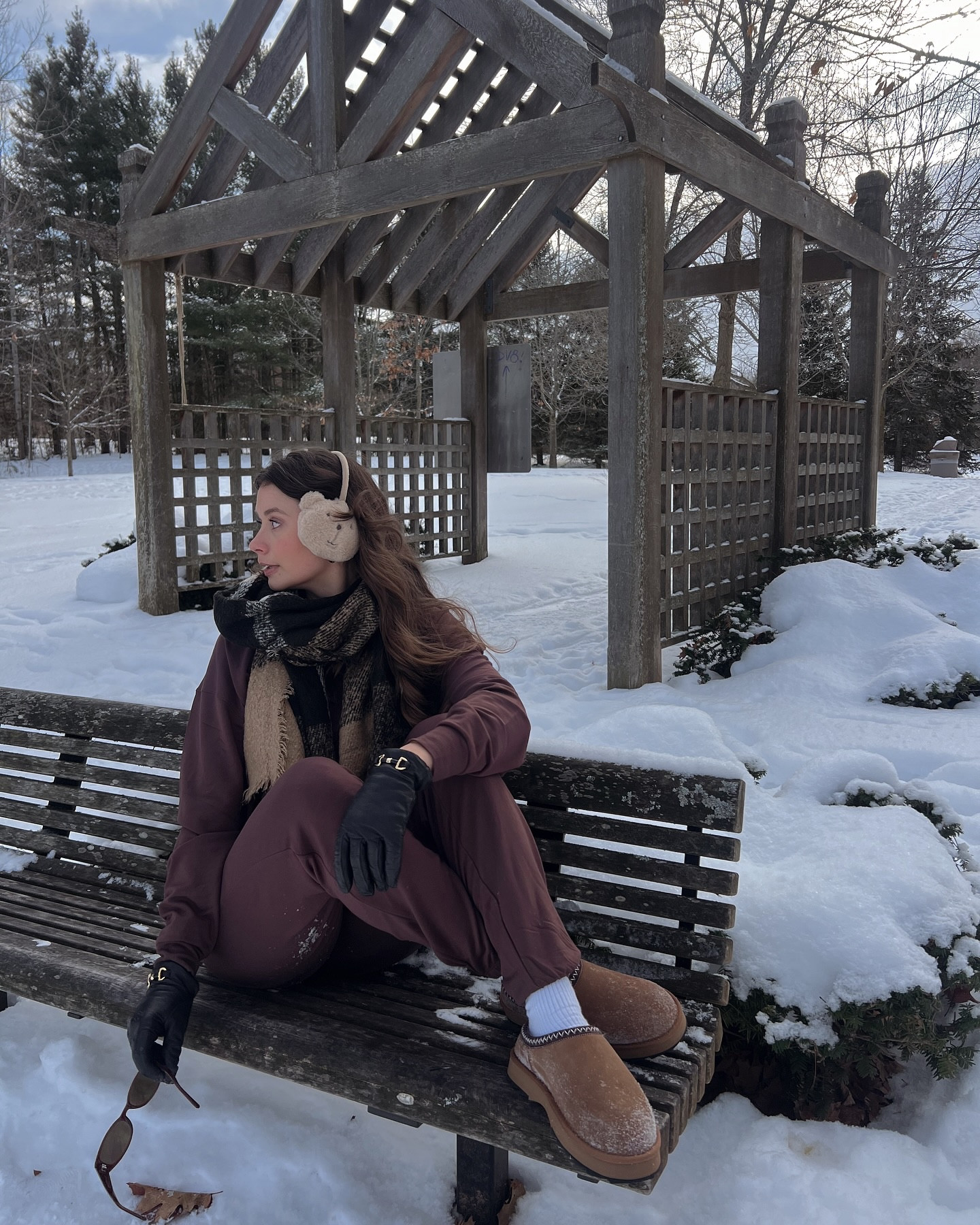 It’s love month so I’m embracing the love for cozy things on cold winter days ❄️💕
•
Love is in the pair with @emuaustralia
#EMUAustralia #LoveIsInThePair

#LTKwinter #LTKsale #LTKcanada
