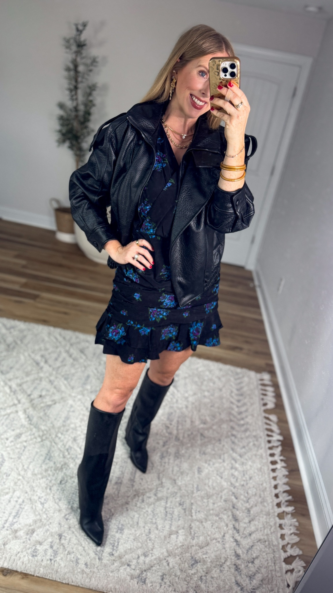 Weekend Walmart Wins try-on
Faux leather bomber jacket- small
Floral ruched mini dress- medium, if between go up!