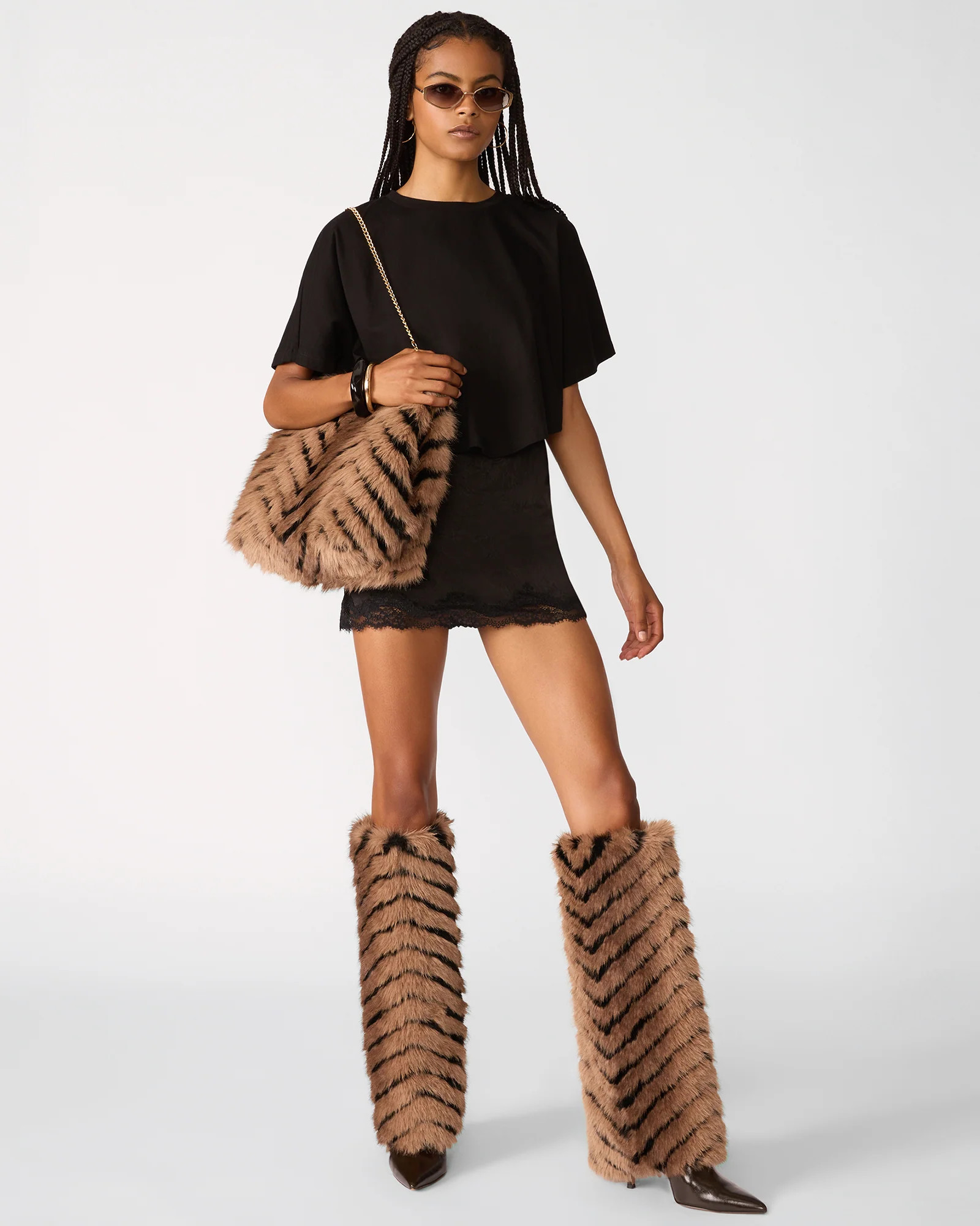 Steve Madden Women's Icon Boot & Sefina Faux Fur Bag Bundle | Steve Madden (US)