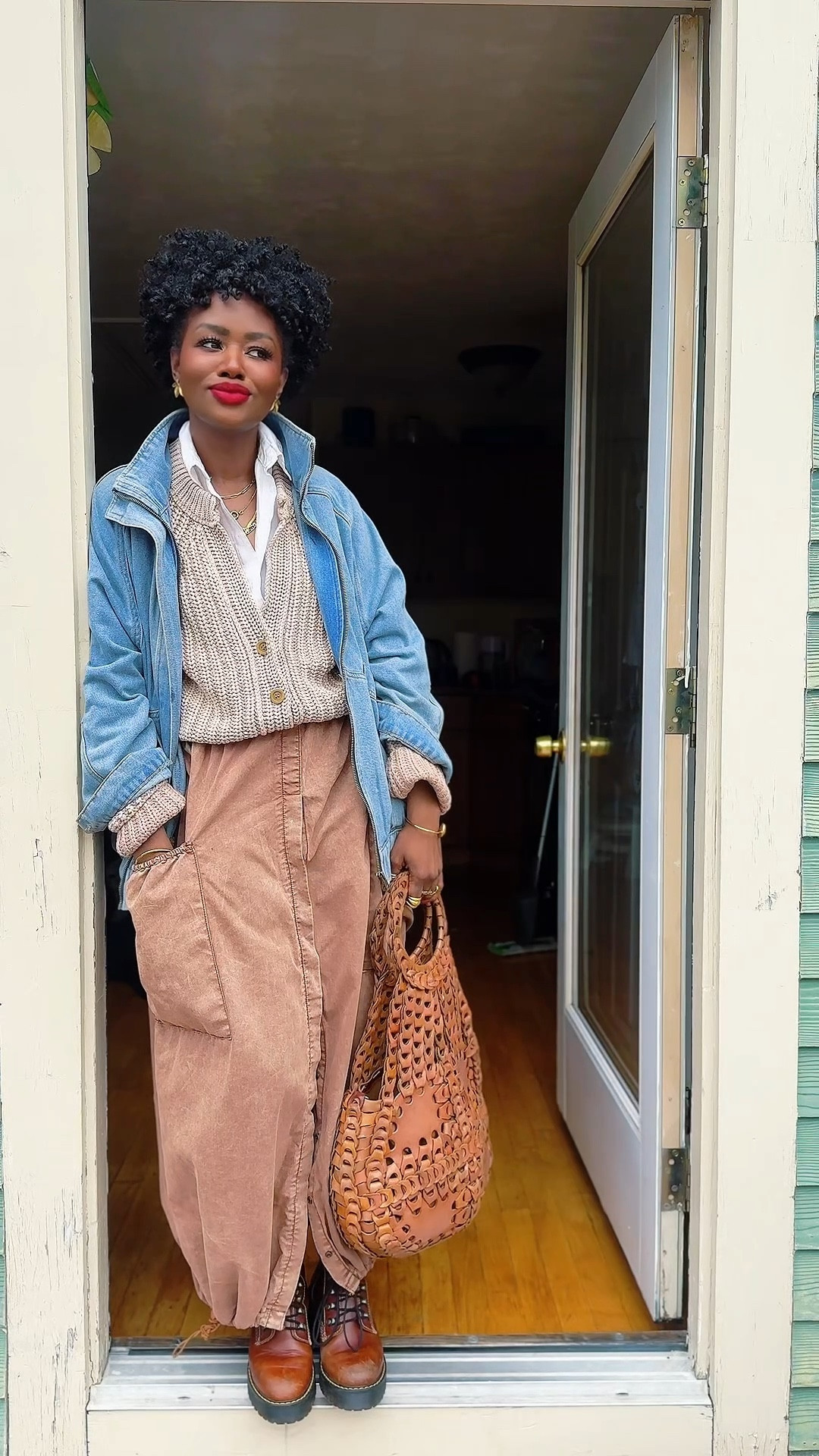 Spring fashion when it’s still not quite Spring! Neutral colors and layers, that’s my vibe.

#LTKOver40 #LTKootd #LTKSeasonal