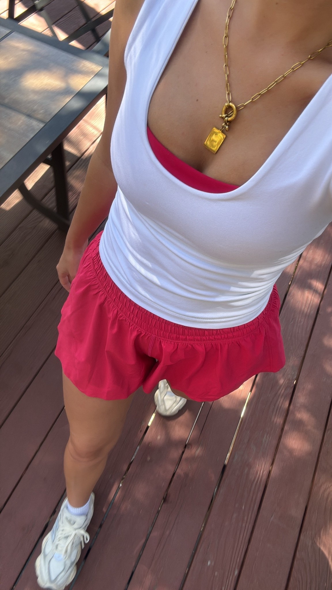 Loooooove this set!!!! Wearing a 4 in shorts & bra 🌺🌺🌺 


#LTKFindsUnder100 #LTKActive #LTKStyleTip