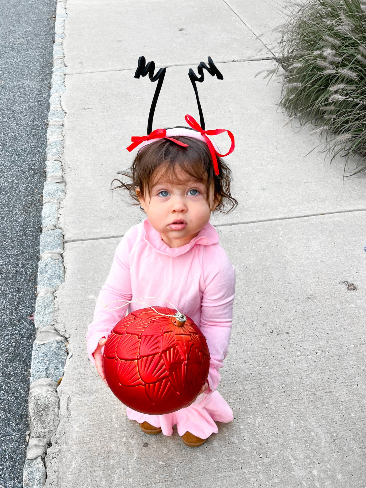 Halloween, Christmas, costume ideas, toddler costume, the grinch, happy holidays, Christmas photos, baby girl, Cindy Lou who, holiday season ♥️

#LTKSeasonal #LTKHoliday #LTKkids