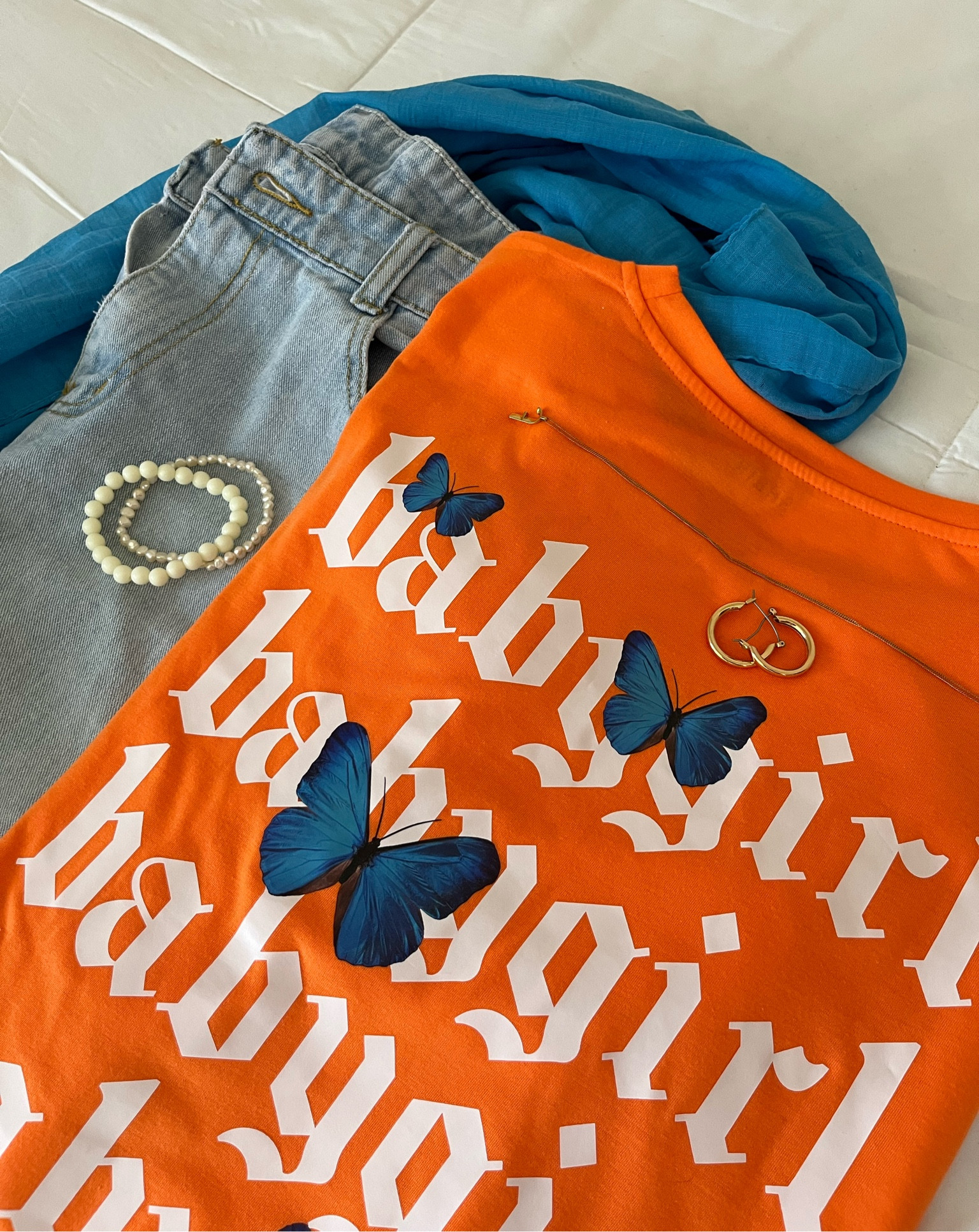 I never thought I would fall in love with blue and orange combination😭✨

#LTKunder50 #LTKfit #LTKstyletip