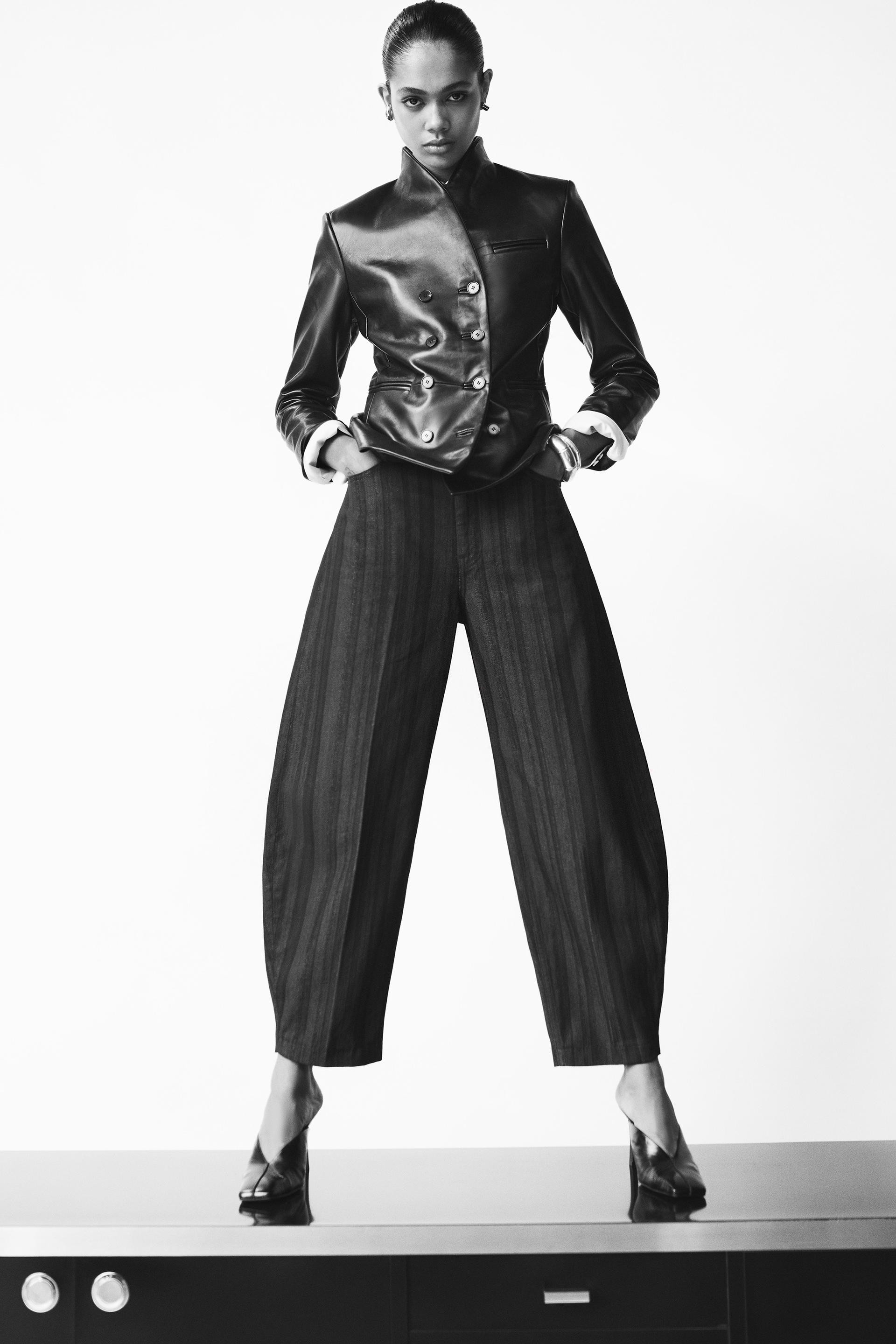 Zara - Zw Collection 100% Leather Double-Breasted Blazer - Black - S - Woman | Zara US
