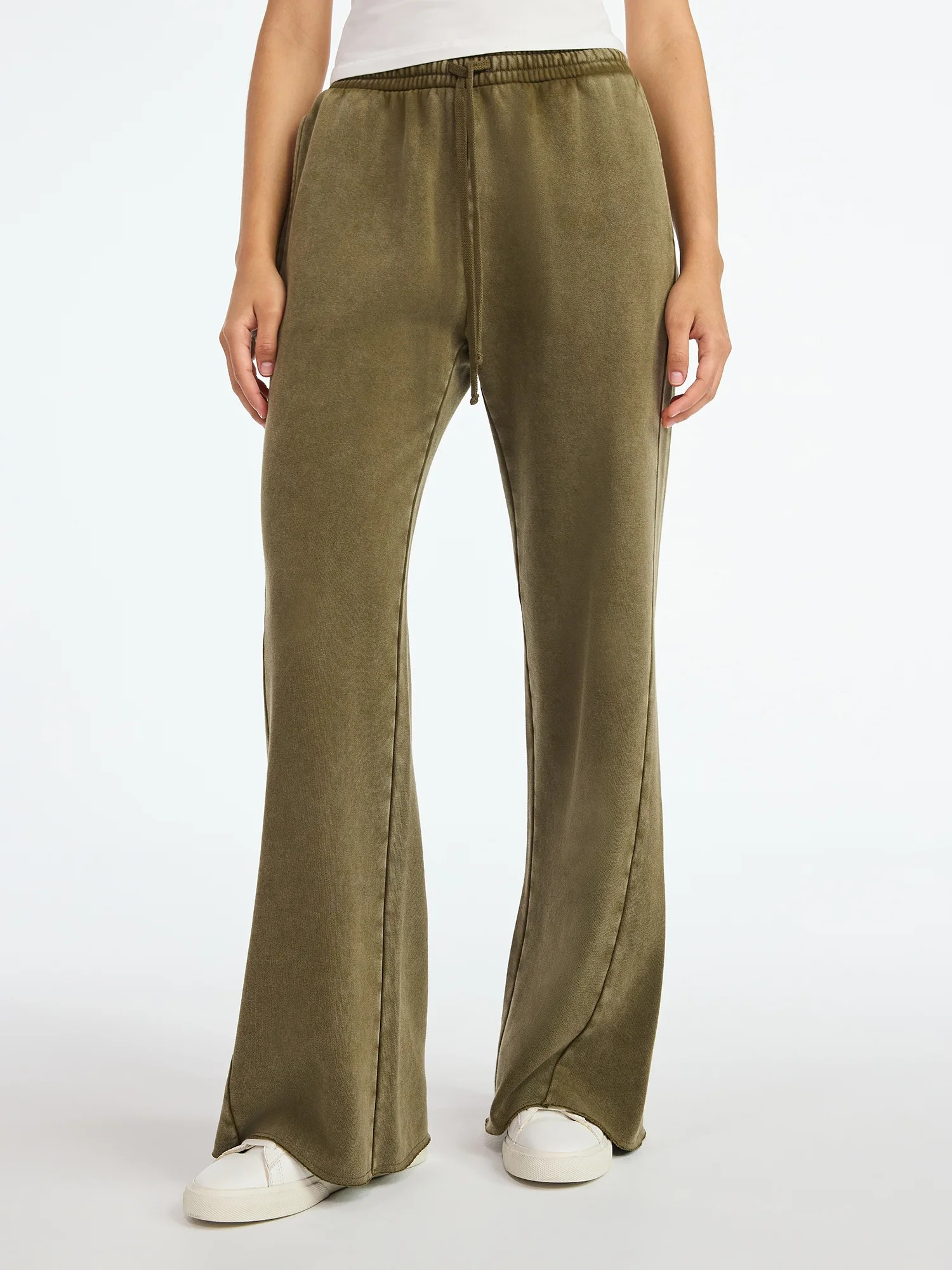 Scoop Women’s Mineral Washed Fleece Flare Leg Sweatpants, Sizes XS-XXL - Walmart.com | Walmart (US)