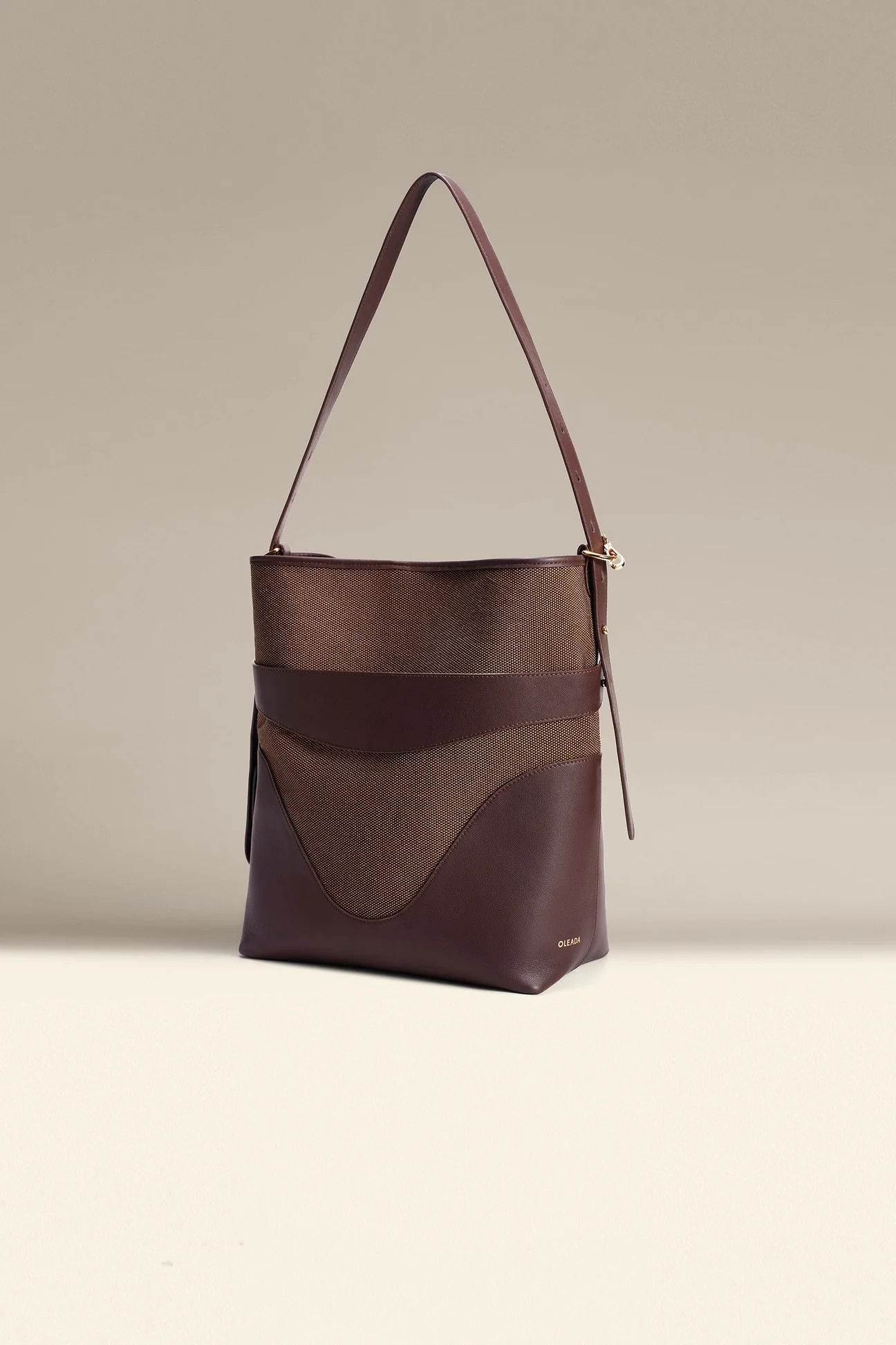 Shop Marina Soft Bucket - OLEADA: Leather Soft Bucket Work Bag for Women | OLEADA