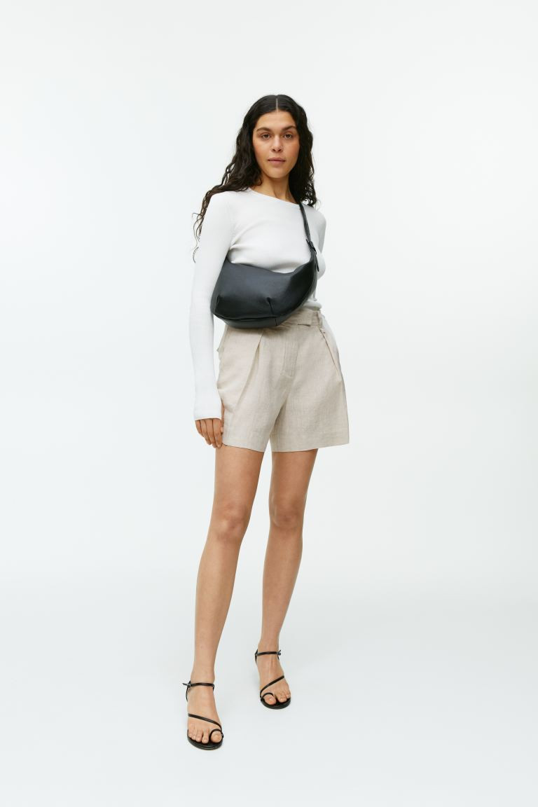 Linnen short met hoge taille | H&M (DE, AT, CH, NL, FI)