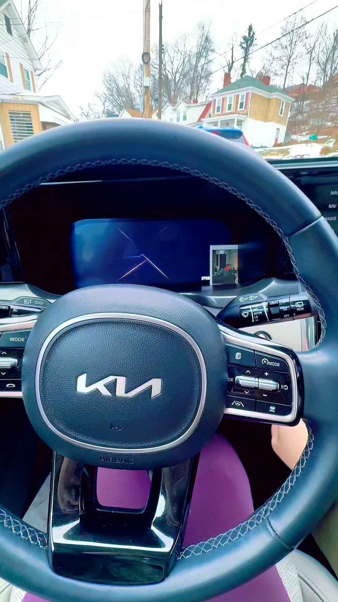 Stock my new car with all the essentials #newcar #carmusthaves

#LTKvlog #LTKmomlife