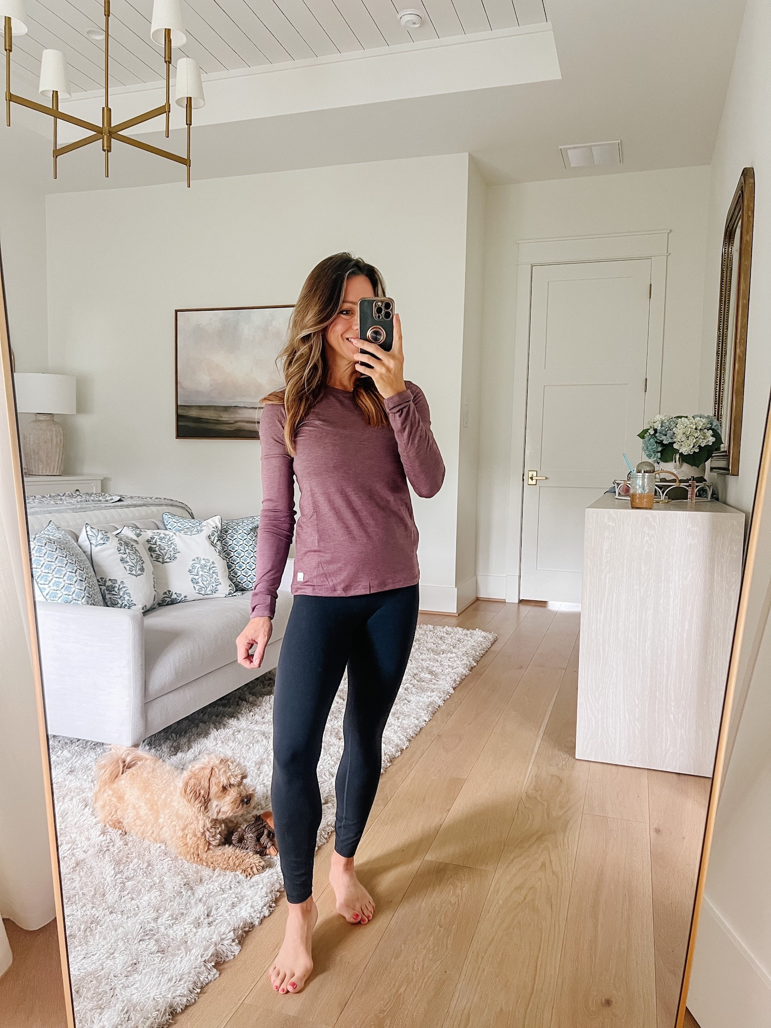 Vuori’s material >>> ☁️🫧🤍

Top Fit: I’m wearing an XS

Leggings Fit: I’m wearing an XS

#LTKStyleTip #LTKPetite #LTKActive