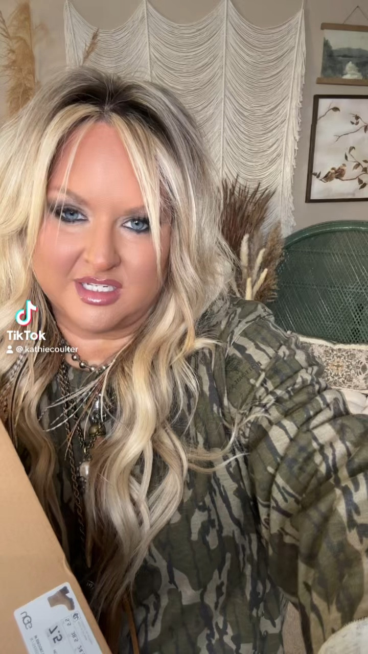 Uggs are my fav! TTS! 

#LTKShoeCrush #LTKStyleTip