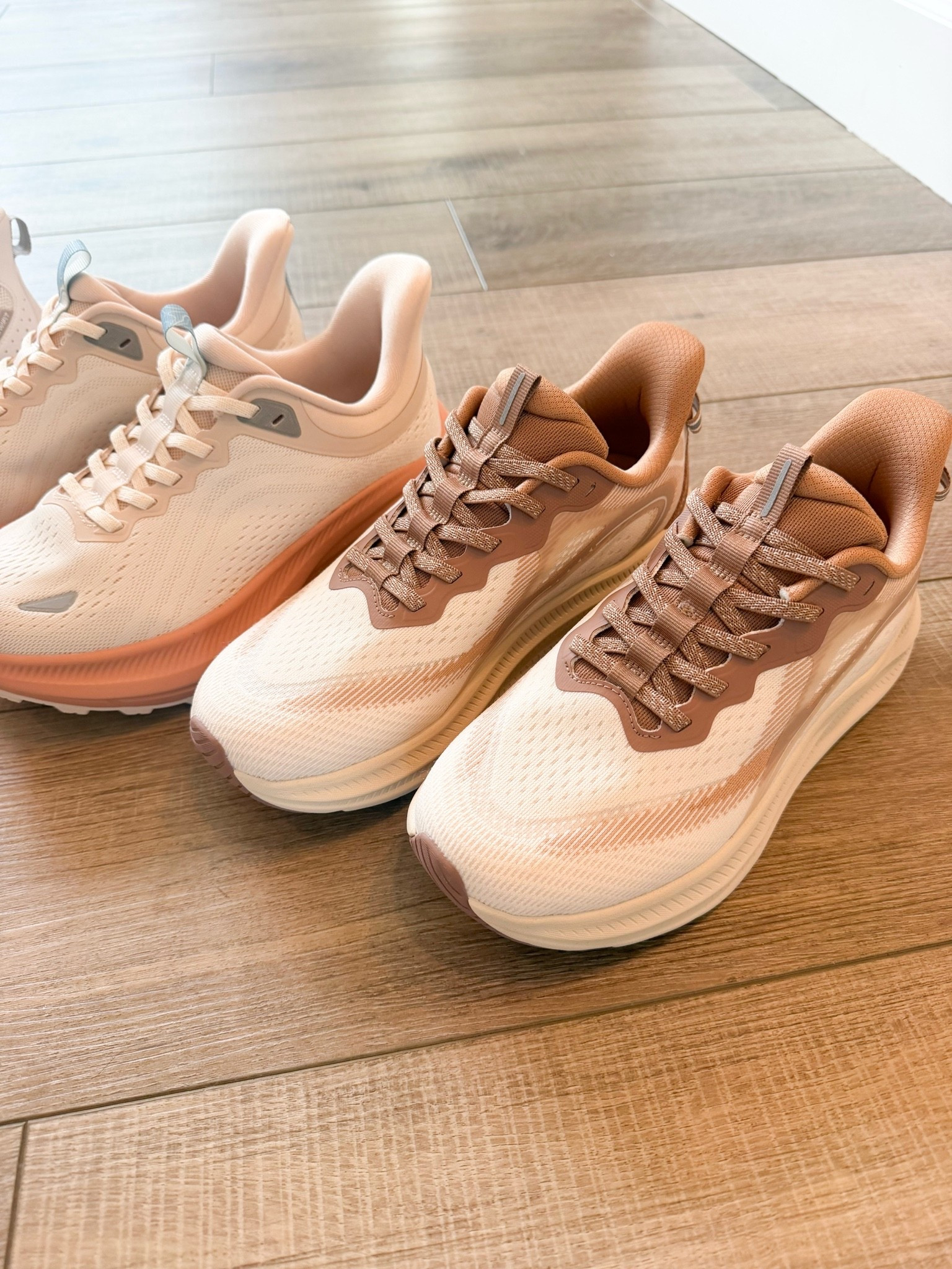 New sneakers for fall!

#LTKSeasonal #LTKActive #LTKgrwm