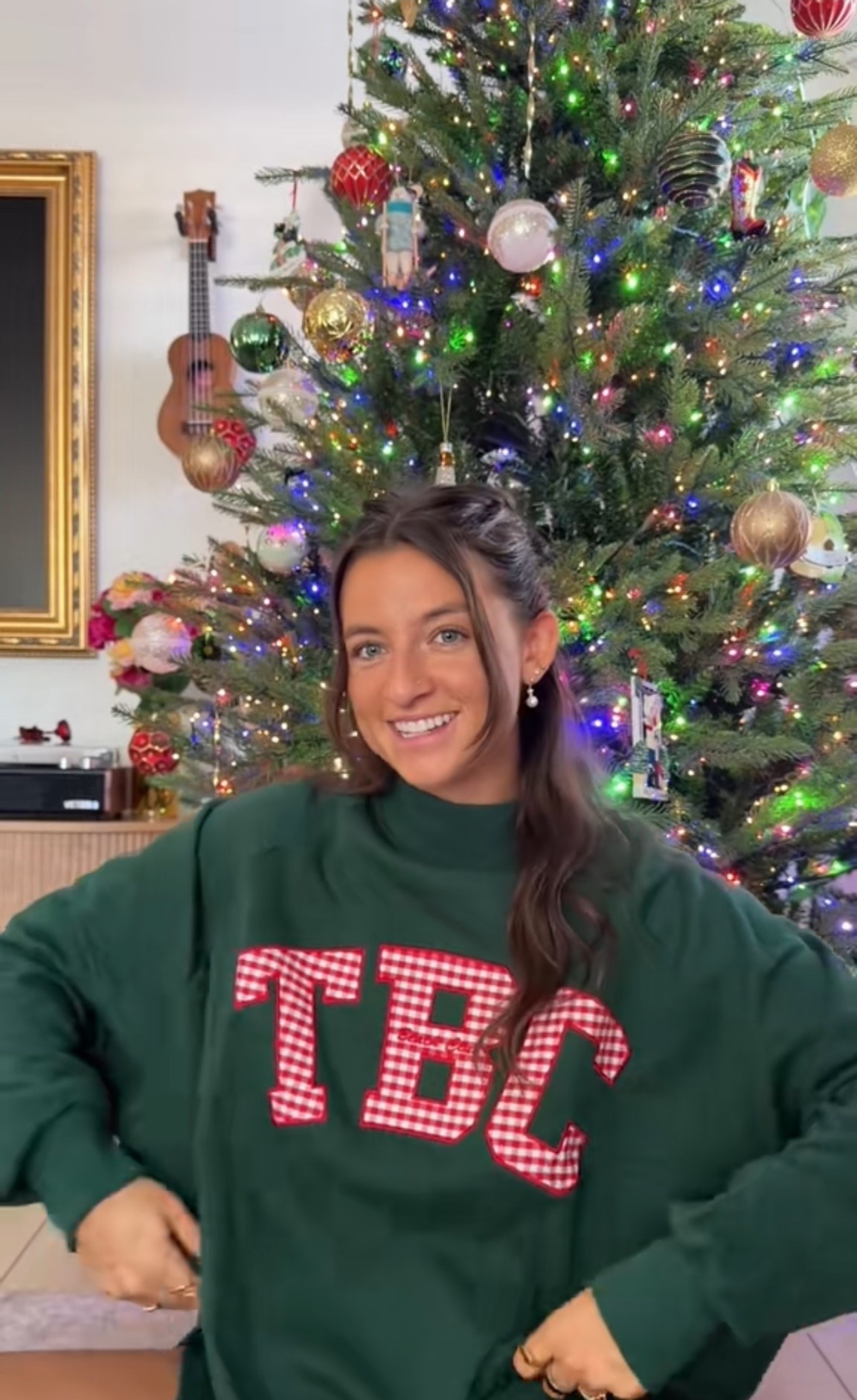 the cutest new holiday crewneck from the beach club ❤️

#LTKootd #LTKGiftGuide #LTKHoliday