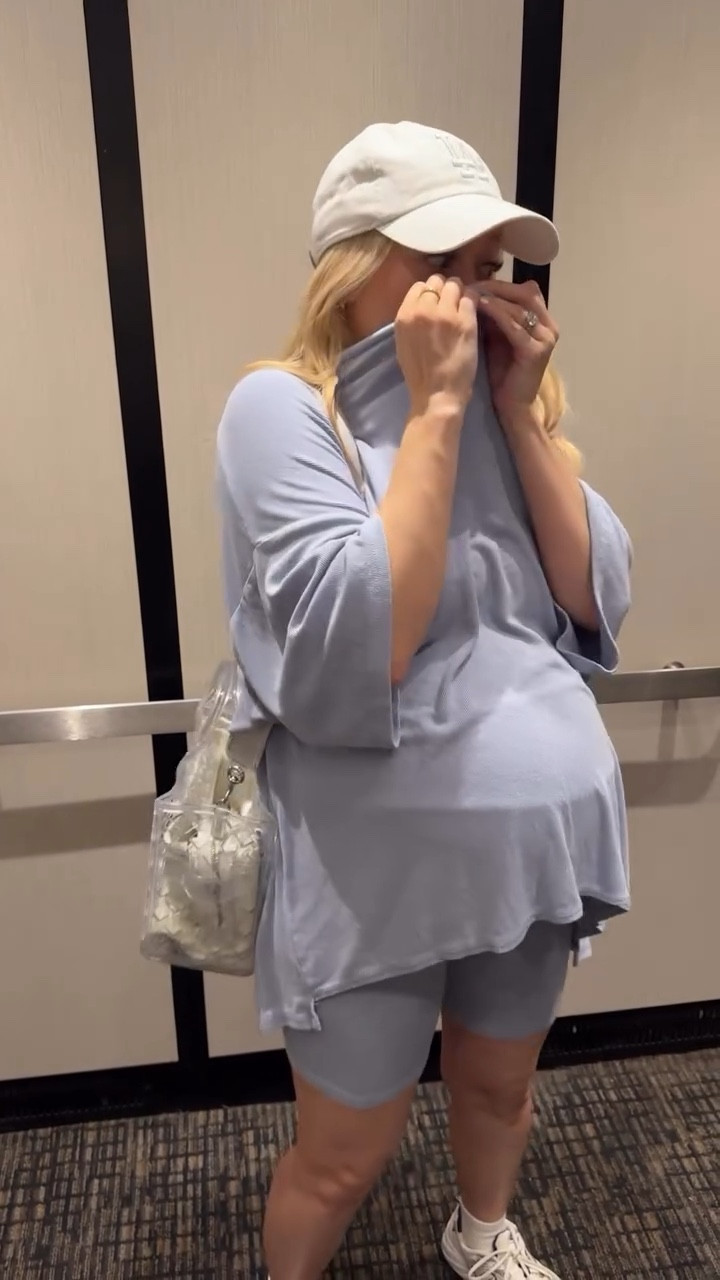 We were only in here for about 15 minutes but this was NOT FUN!

#LTKStyleTip #LTKShoeCrush #LTKBump