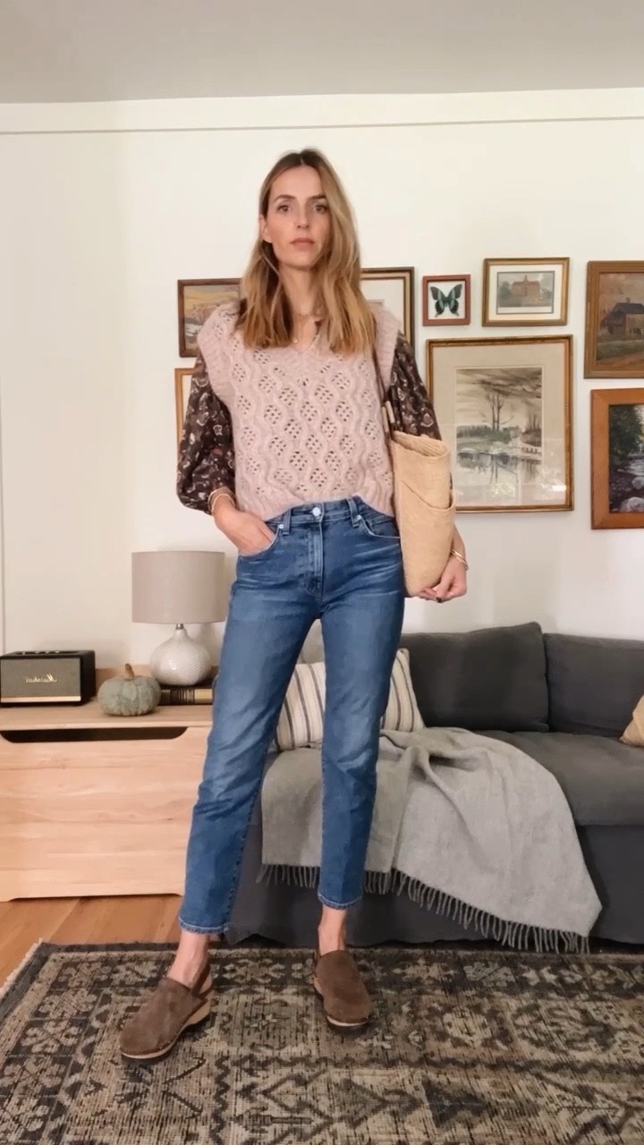 12 sweater outfits for fall  

#LTKshoecrush #LTKstyletip #LTKSeasonal