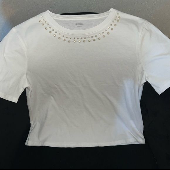 Express. Pearl Embellishment Crew Neckline Tee Shirt. Short sleeves and cotton. | Poshmark