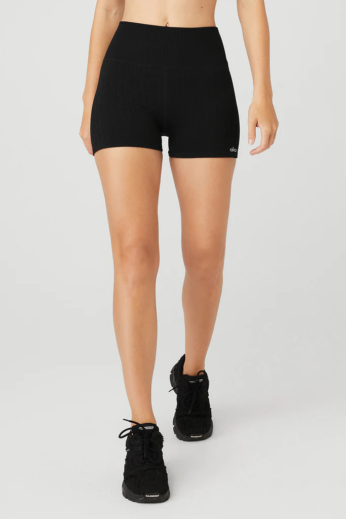 Seamless Cable Knit Hot Short | Alo Yoga