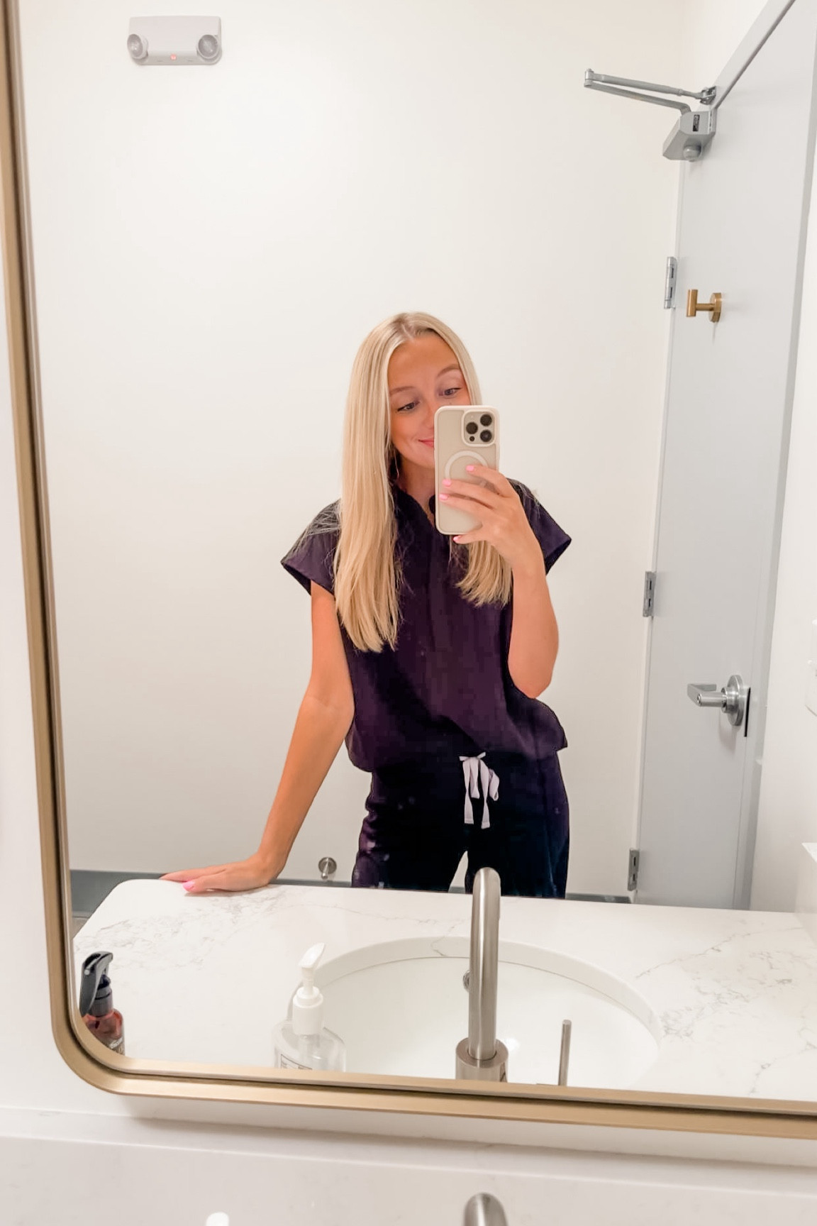 Figs Favorites🖤


#LTKWorkwear #LTKStyleTip #LTKActive