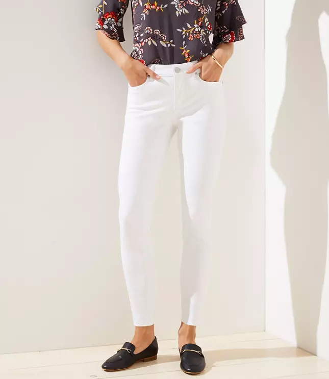 Curvy Mid Rise Slim Pocket Skinny Jeans in White | LOFT
