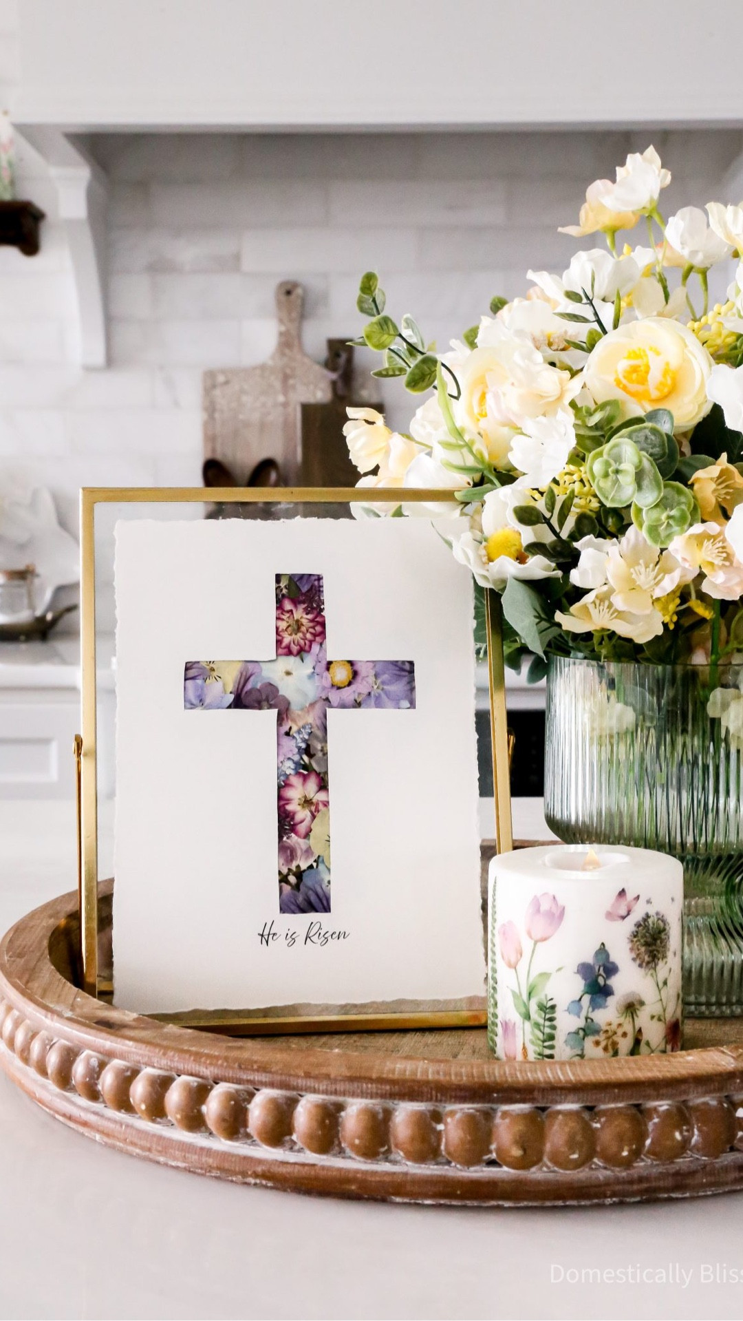 This DIY He is Risen Flower Cross is a beautiful way to create art for your home this Easter.

See details: 
https://domesticallyblissful.com/diy-he-is-risen-flower-cross/



#LTKSeasonal #LTKHome