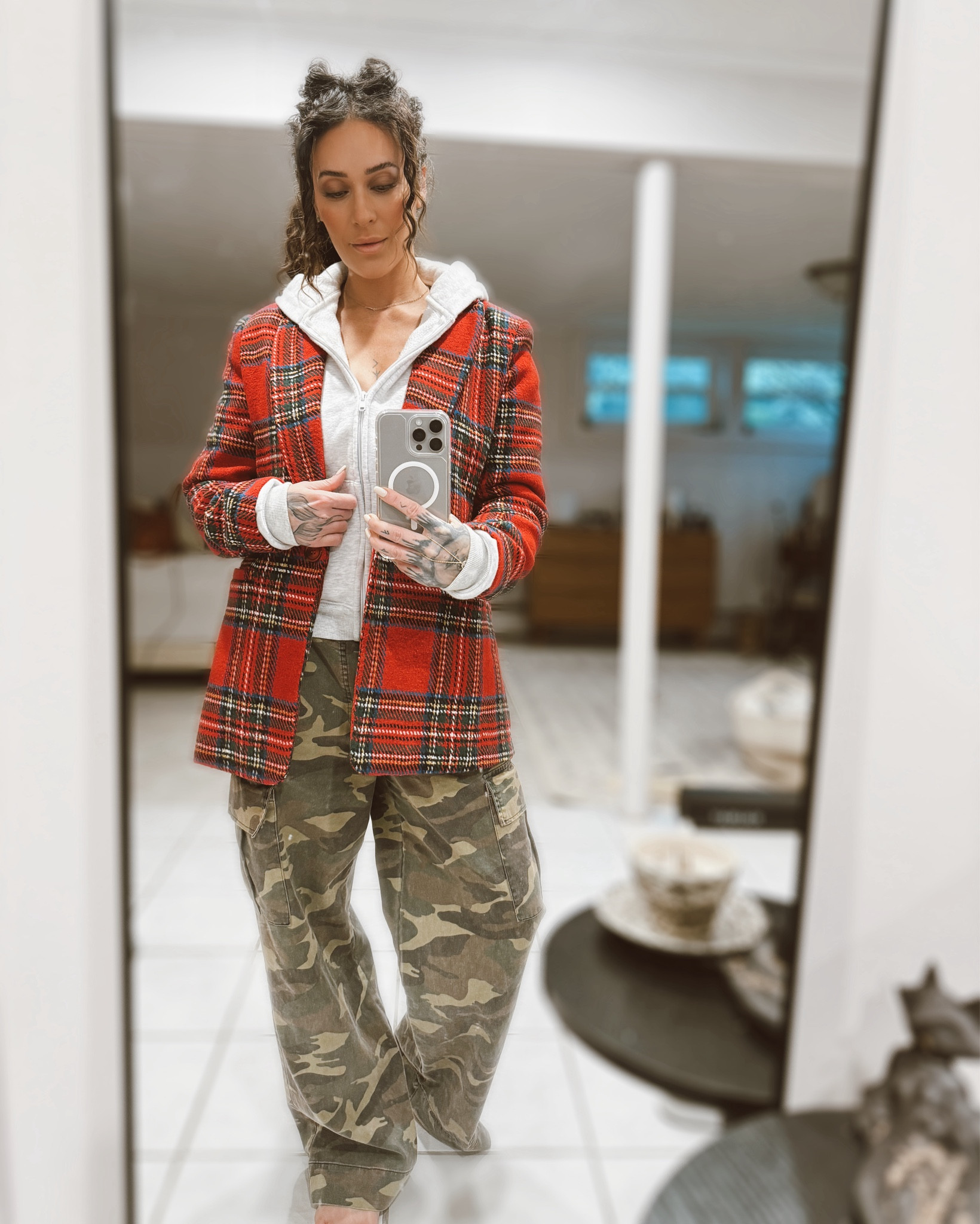 Casual Holiday Outfit | Mixed Patterns | camo cargo pants outfit | plaid blazer outfit 

#LTKStyleTip #LTKBeauty #LTKHoliday