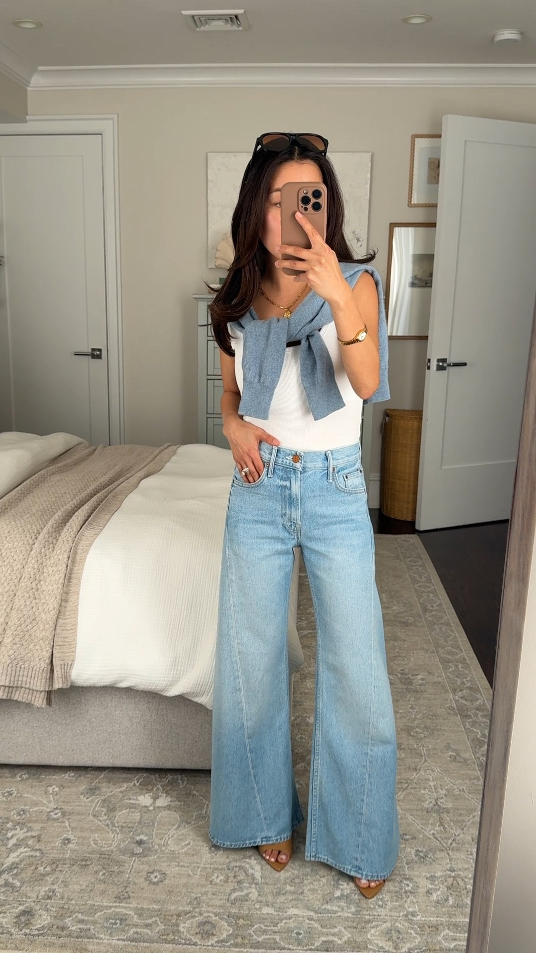 Fab, flattering jeans - Mother size 23 Petite in “munchies” wash (runs a little big so you can go 1 size down at the waist if between sizes)

Lil Mother is their petite line. I linked Petite under "exact" below, and Regular sizing under "similar" below.

Quince sweater XS, Mango heels 5

 

 

#LTKPetite #LTKSeasonal