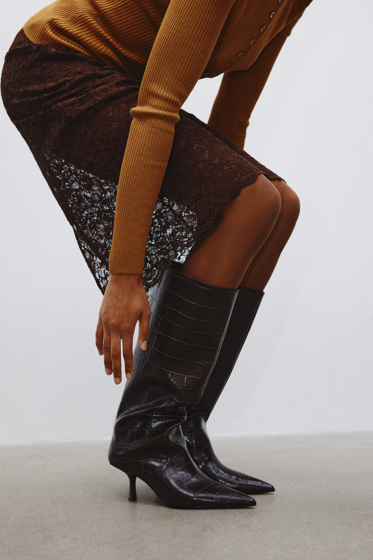 Knee-high boots | H&M (UK, MY, IN, SG, PH, TW, HK)
