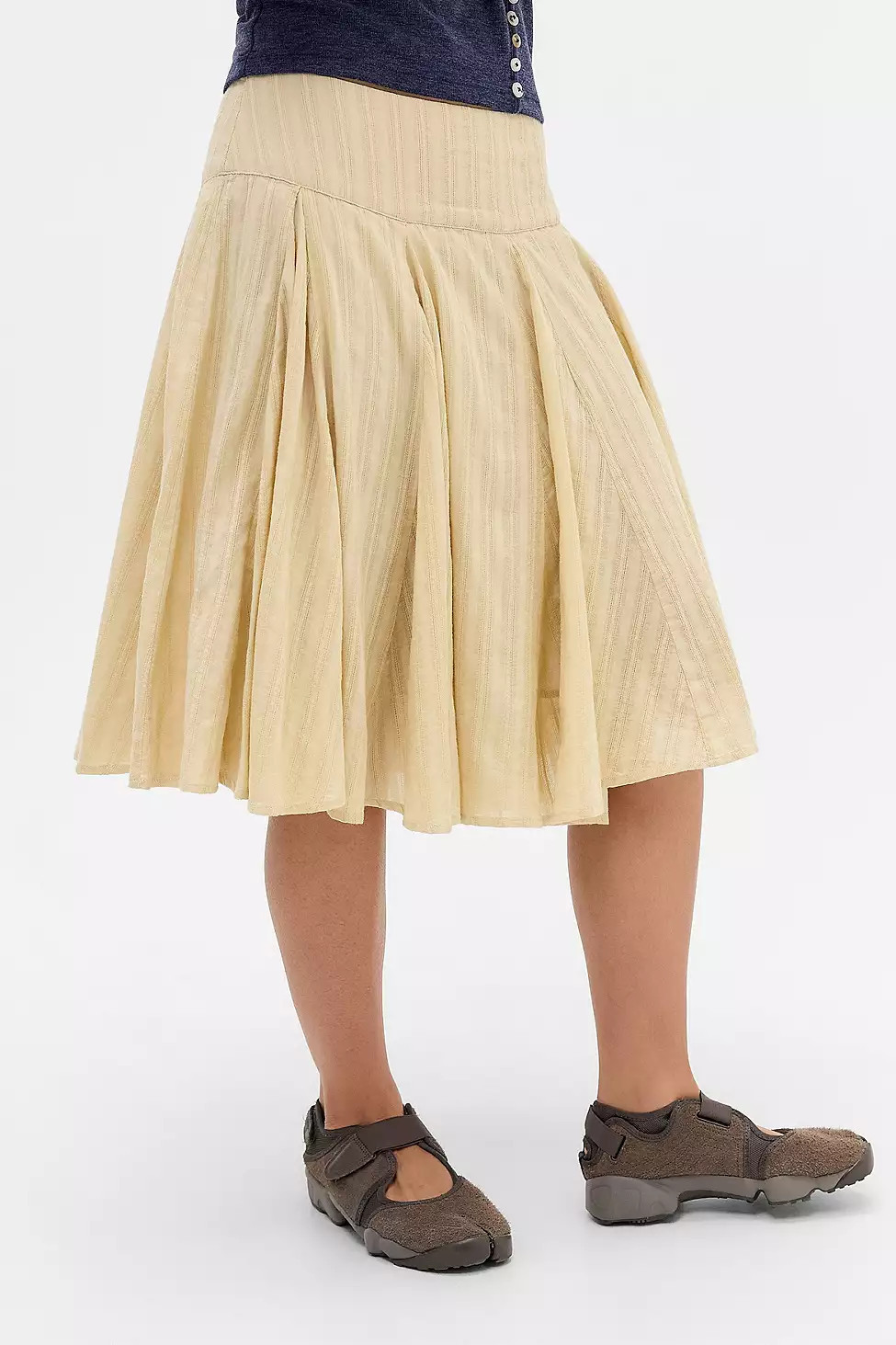 UO Olga Textured Dobby Midi Skirt - Tan S at Urban Outfitters | Urban Outfitters UK