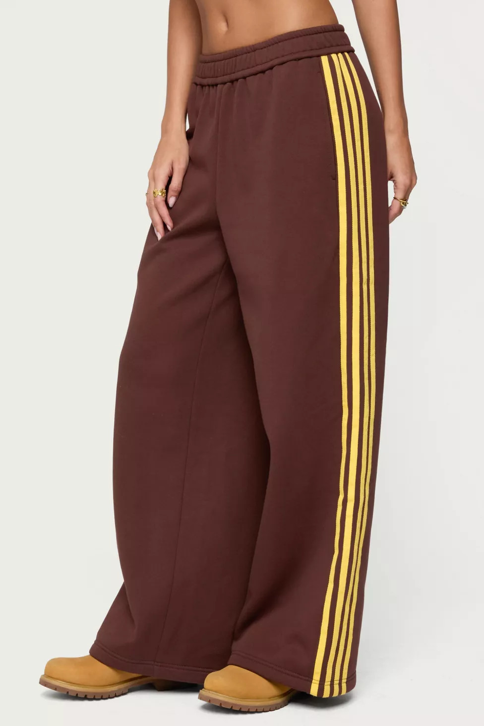 Edikted Sorin Contrast Striped Sweatpants | Urban Outfitters (US and RoW)