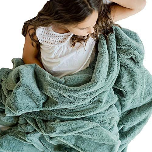 Saranoni Super Soft Comfy Lush 40" x 60" Blanket for Kids and Teens (Eucalyptus) | Amazon (US)