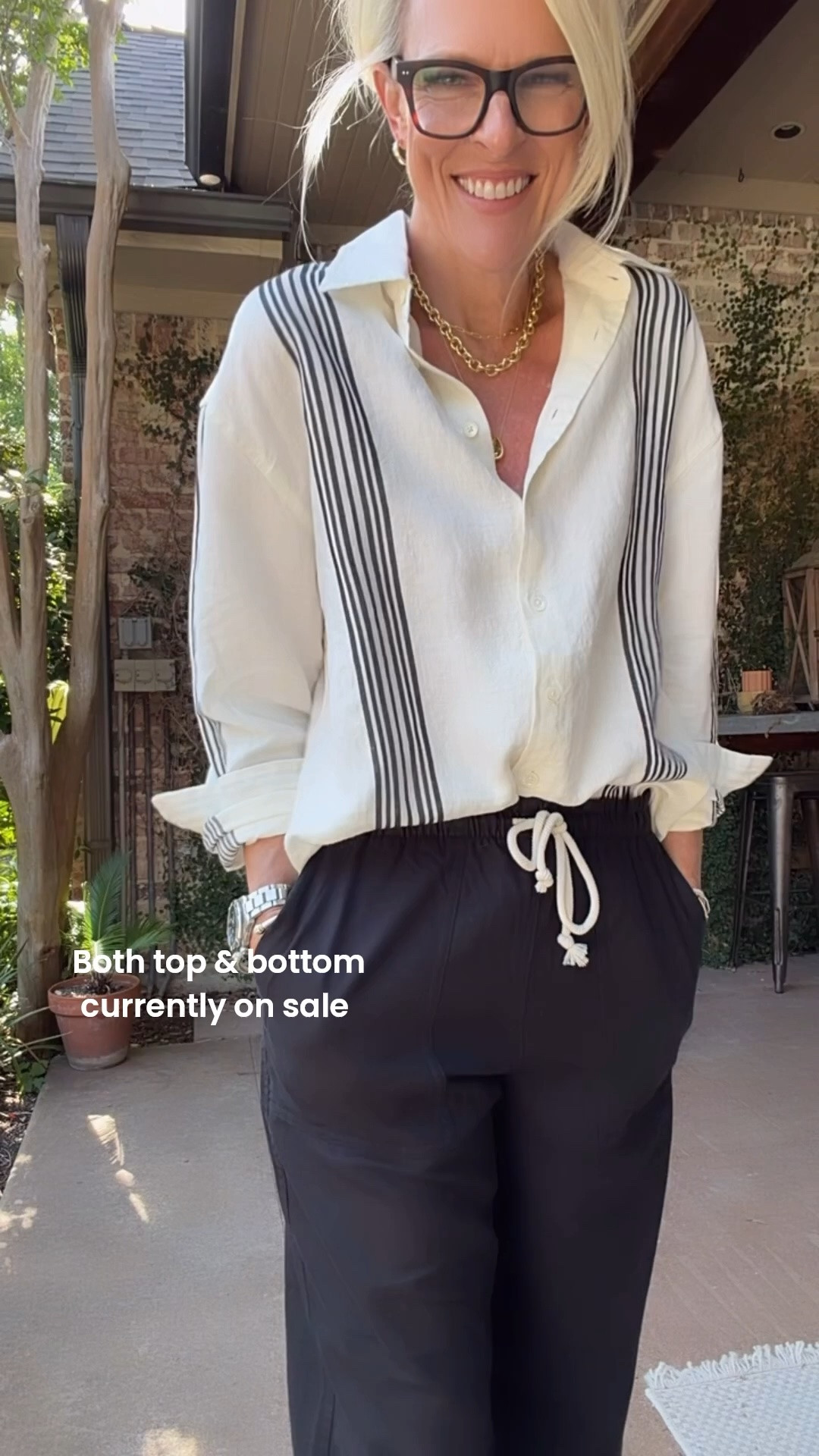 A perfect mix of high and low
This STUNNING linen blouse from @Madewell currently on sale 28% off! 
I sized up one size for oversized fit - in medium 

And these FANTASTIC quality black, drawstring pants from Old Navy, currently 20% off!! 
Fit TTS in small

#LTKootd #LTKgrwm #LTKOver40