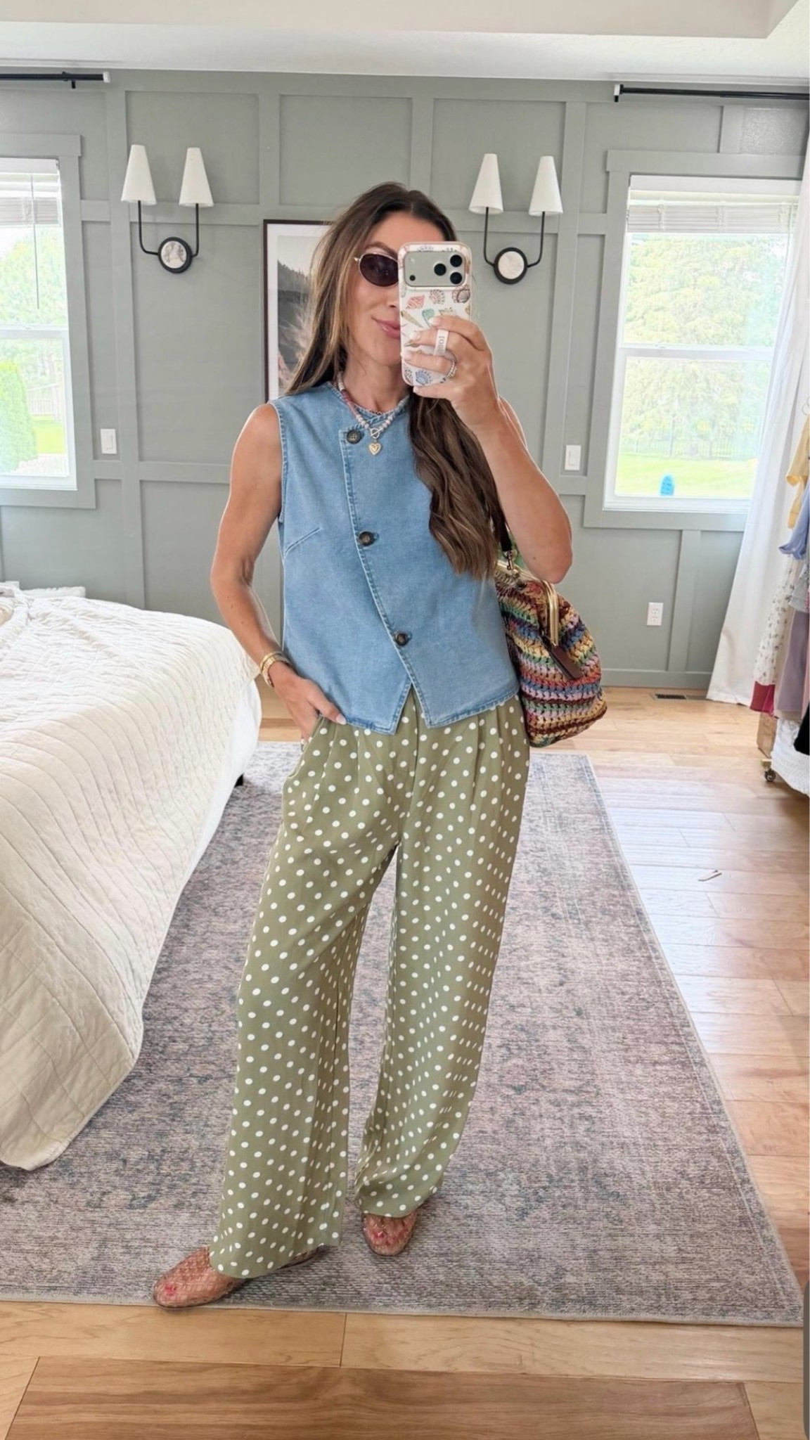 Want to be the coolest teacher in school? I have the answer!! ✏️🍎

#teacher #classroom #backtoschool

#LTKWorkwear #LTKmomlife #LTKootd
