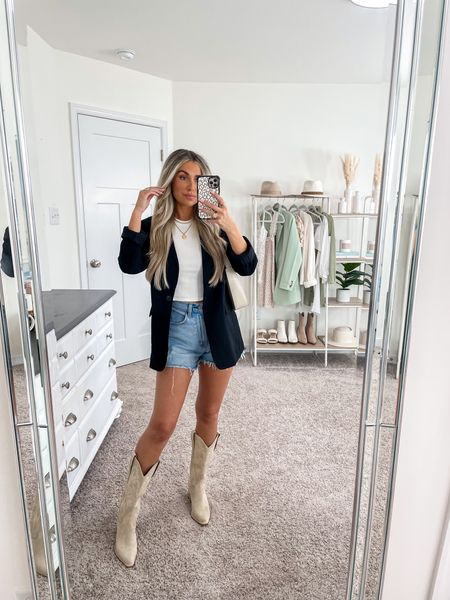Casual pre-fall outfit inspo 🫶🏼 
+ H&M black blazer | size xs
+ nuuds tshirt | xs 
+ Abercrombie shorts | curve love size 24 
+ Jeffrey Campbell Dagget boots | size 6 

#LTKunder100 #LTKstyletip #LTKSeasonal