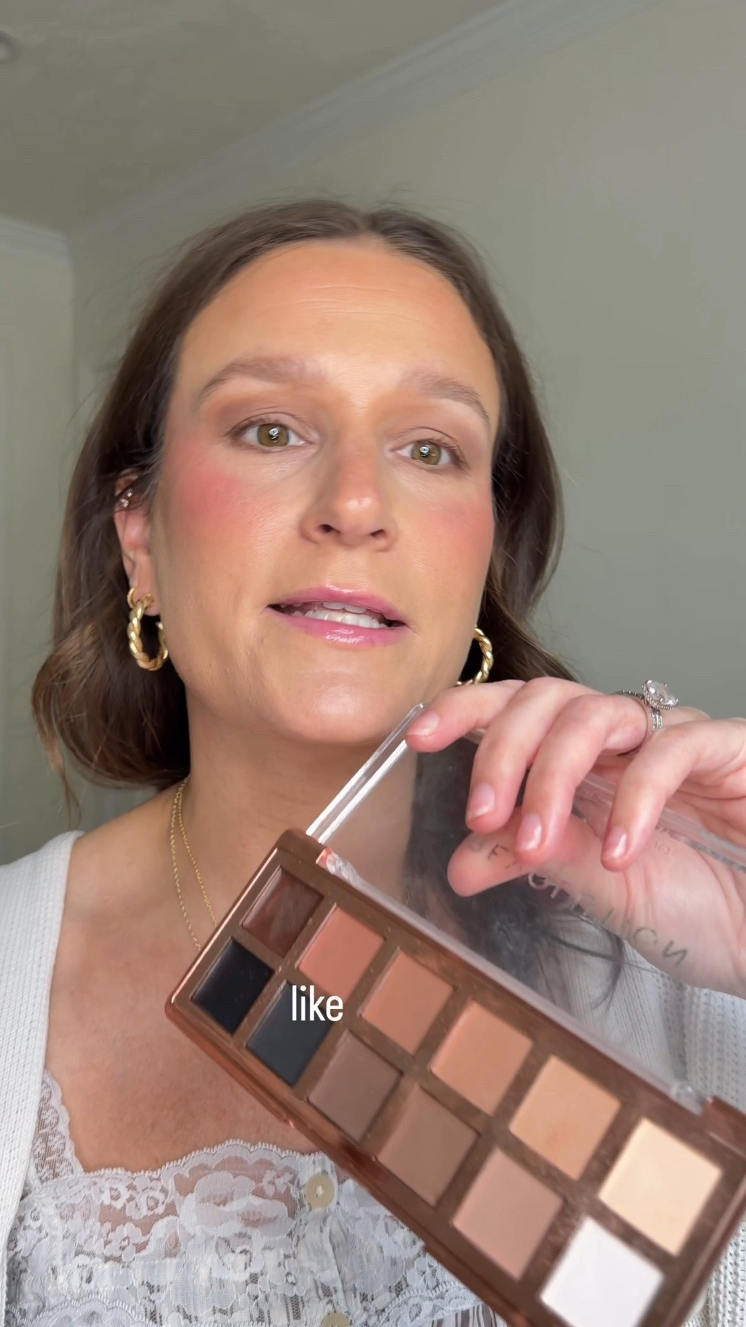 Love this $12 eyeshadow palette

#LTKgrwm #LTKOver40 #LTKBeauty