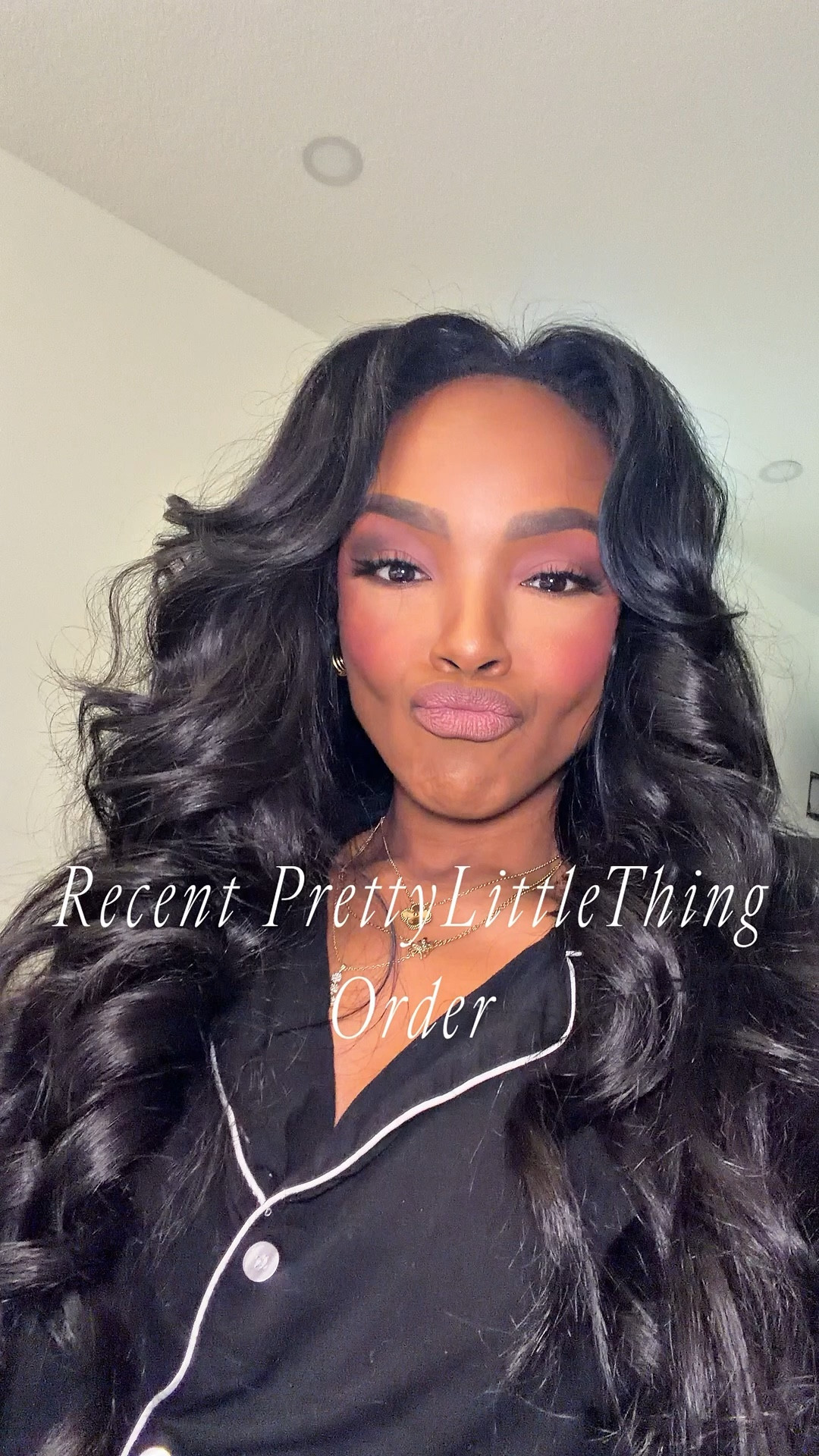 Scroll to shop ✨  

Recent @prettylittlething haul featuring chic everyday outfits, elevated basics, and statement pieces perfect for dressing up or down.