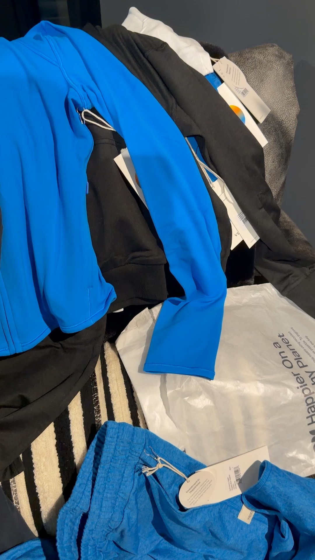 I kind of went a little crazy on the vuori clothing. I had the biggest cart & had to illimate so many items. 



#LTKootd #LTKSaleAlert #LTKgrwm