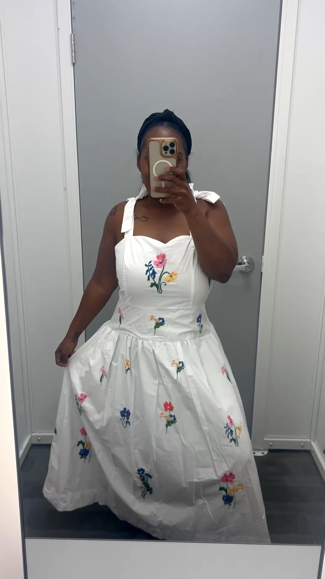 Loving this floral dress! Perfect for spring & summer! Loving the fit as well!

#LTKootd #LTKMidsize #LTKPlusSize