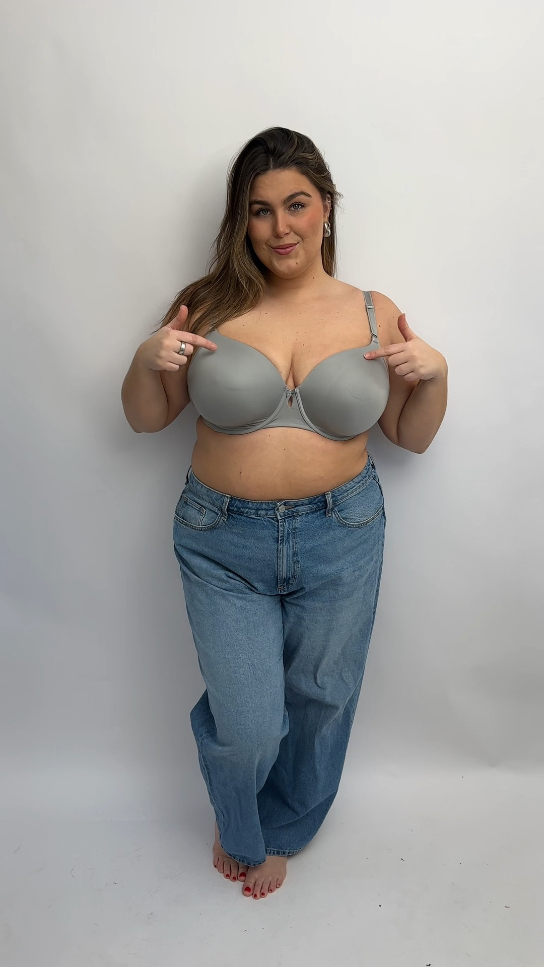 I wear a 44DDD in the bra !! It’s the perfect everyday bra ! I love it and have it in all colors !!


#LTKgrwm #LTKMidsize #LTKPlusSize