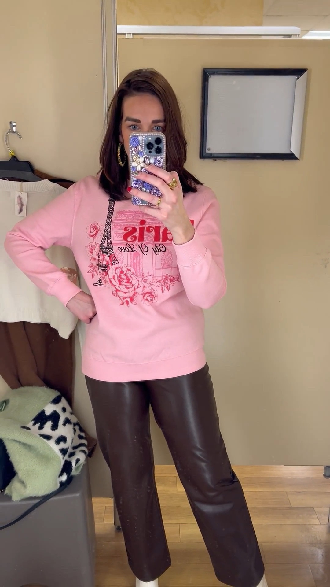 Pink Paris sweatshirt (extra small). Dark brown leather straight leg pants (27). White boots (8.5). #pinksweatshirt #sweatshirt #parissweatshirt #darkbrownpants #leatherpants #pants #straightlegpants #whiteboots #boots #valentinesoutfit
Valentine’s Outfit 

#LTKStyleTip #LTKFindsUnder100 #LTKSeasonal