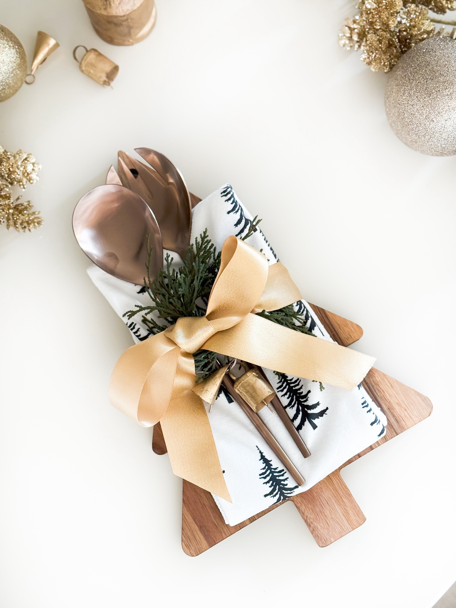 How adorable are these mini wreaths for a Christmas table setup? The perfect festive touch to make each place setting feel extra special! 🎄

Tree, target, holiday, decor, home, seasonal, table, shelves, ceramic, office, living room , mini trees, Christmas, art 

#LTKHoliday #LTKSeasonal #LTKFindsUnder50