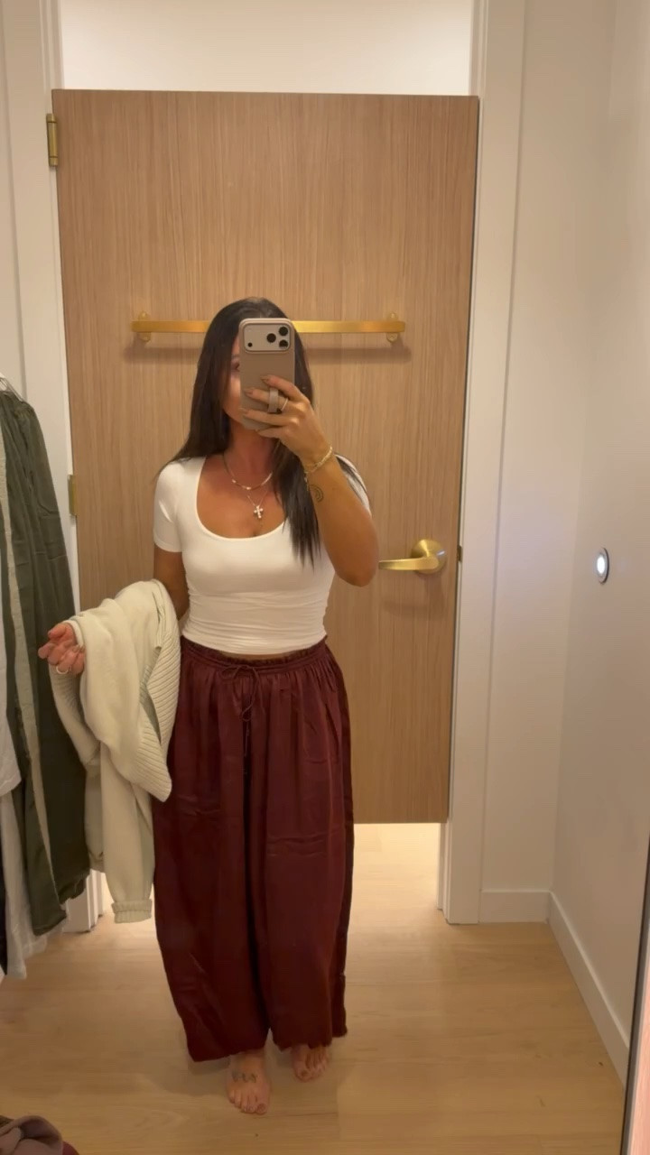 Silk wide leg pants! I love these because you can dress them up or wear them casually

#LTKootd #LTKgrwm #LTKSeasonal