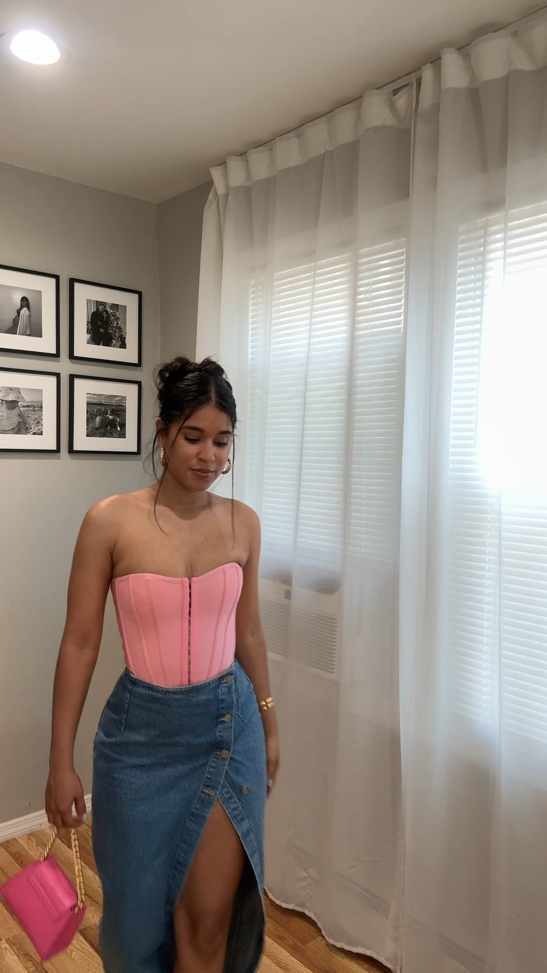 Let’s style this denim skirt 

#LTKStyleTip #LTKVideo