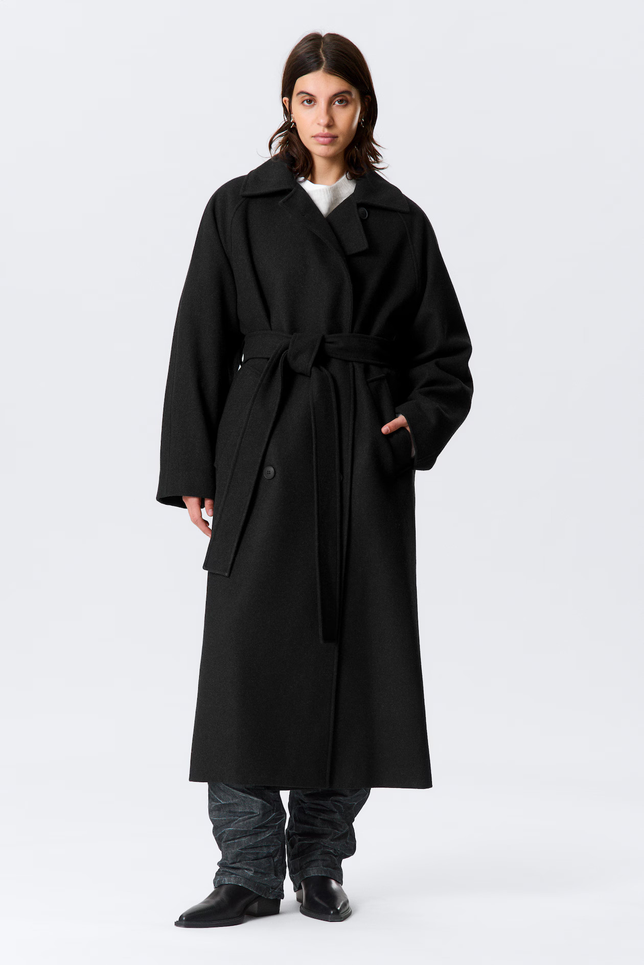 Kia Oversized Wool-Blend Double-Breasted Coat | H&M (UK, MY, IN, SG, PH, TW, HK)