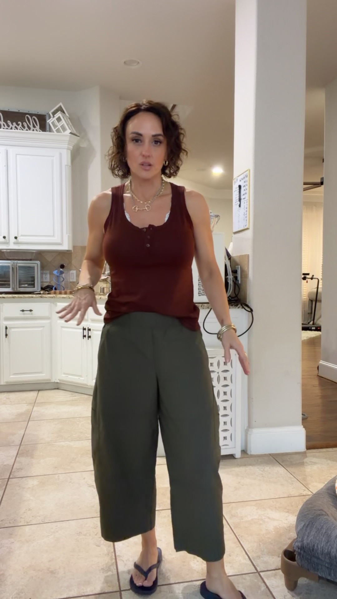 Top S, viral pants XS, and new fav flops

#LTKSaleAlert #LTKgrwm #LTKdayinmylife