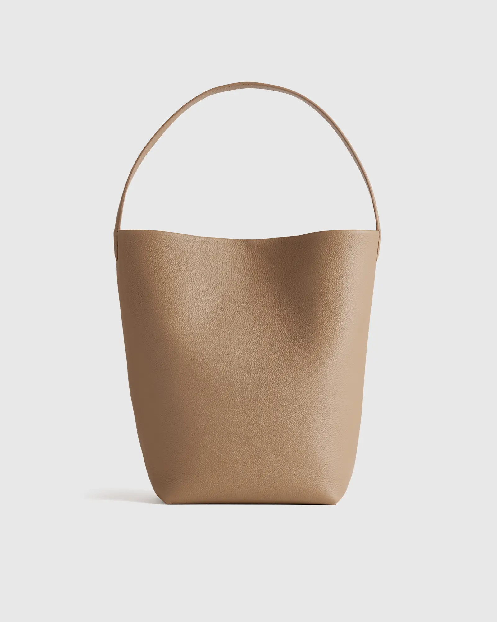 Italian Leather Large Soft Bucket Shoulder Bag in Warm Taupe | Quince