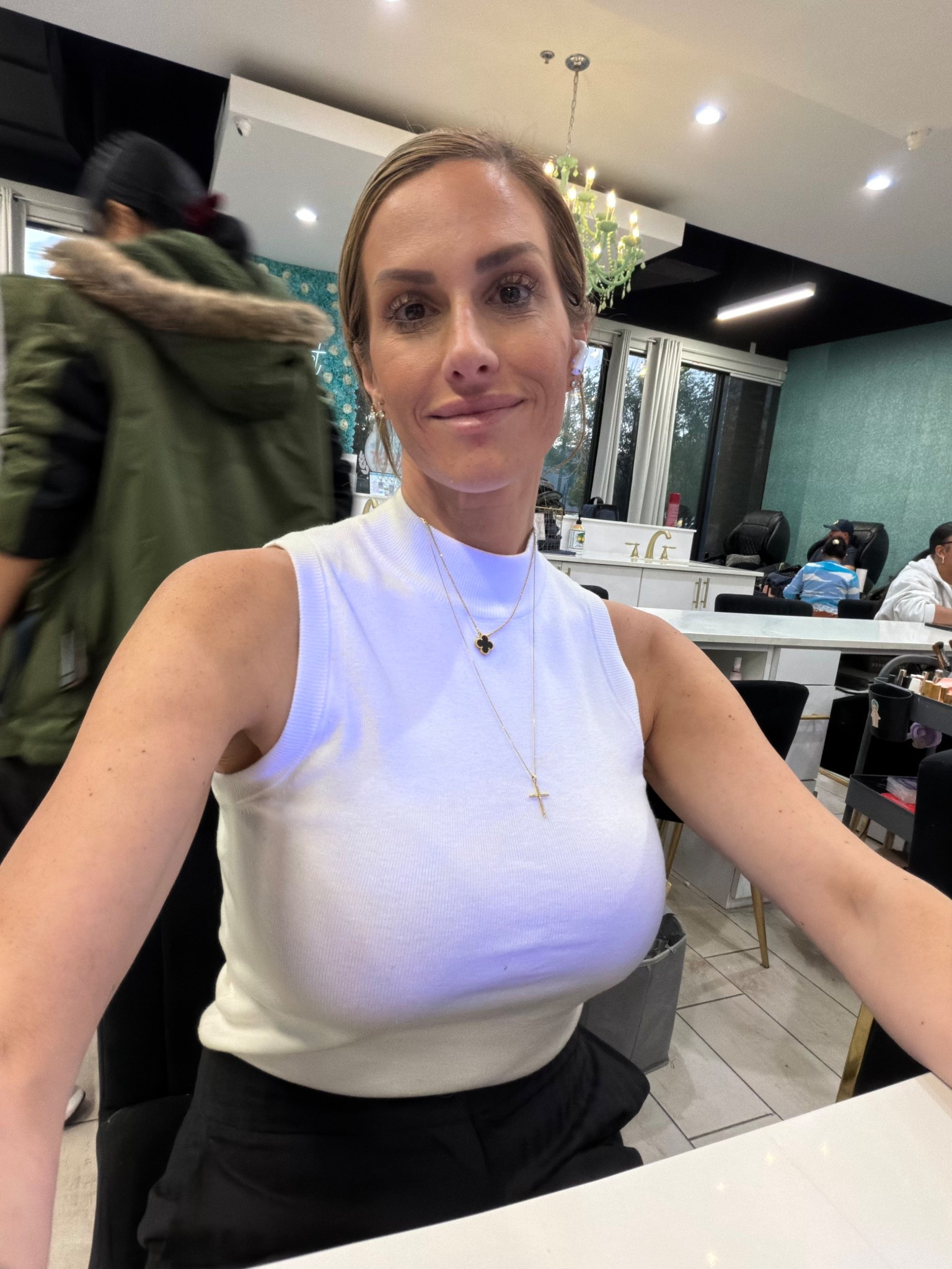Feels like cashmere sleeveless turtleneck, perfect for layering this fall winter in Houston! Can’t gatekeep! Also ordered two other colors.