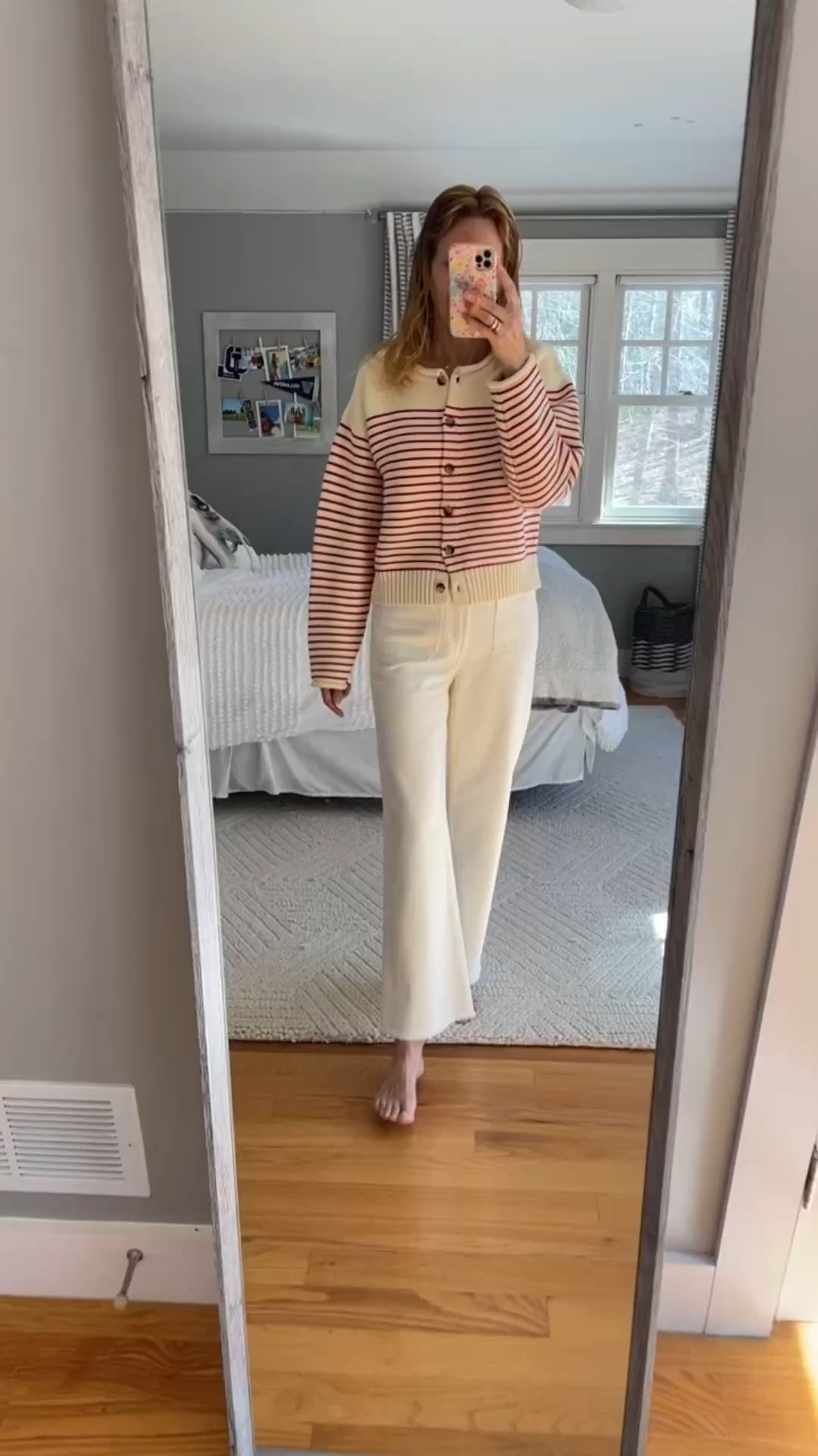 THIS SWEATER!!! Amazing !
Sweater is a small
Jeans are a 25

#LTKgrwm #LTKootd #LTKdayinmylife