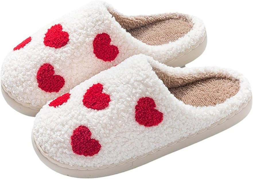 Gaolinci Cute Strawberry Slippers, Home Linen Slippers for Women | Amazon (US)