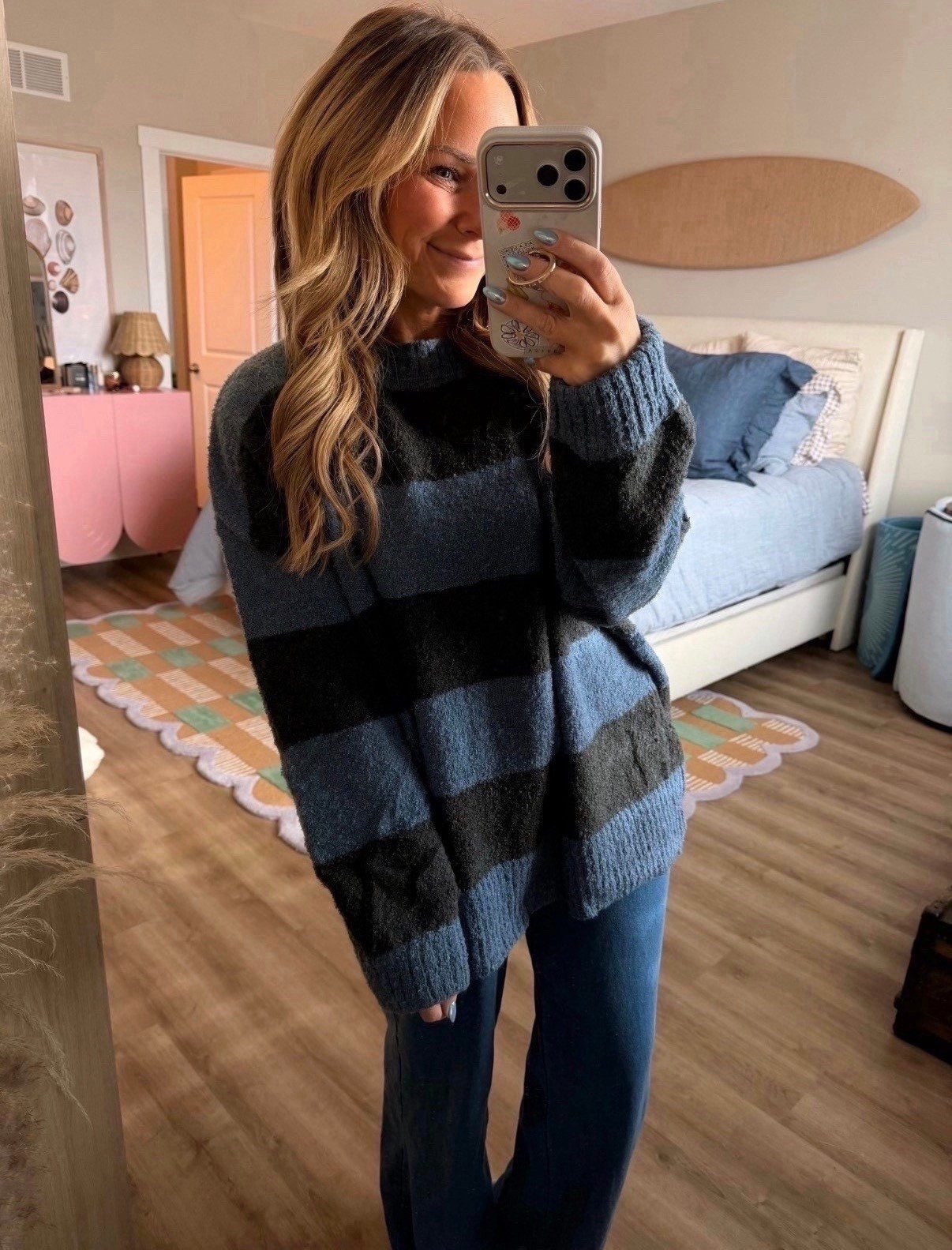 The coziest sweater to keep you warm all winter long. ❄️


women’s fashion, sweater, cozy style, trendy outfit, amazon fashion, oversized sweater, comfy outfit, casual cozy ootd 

#LTKootd #LTKSeasonal